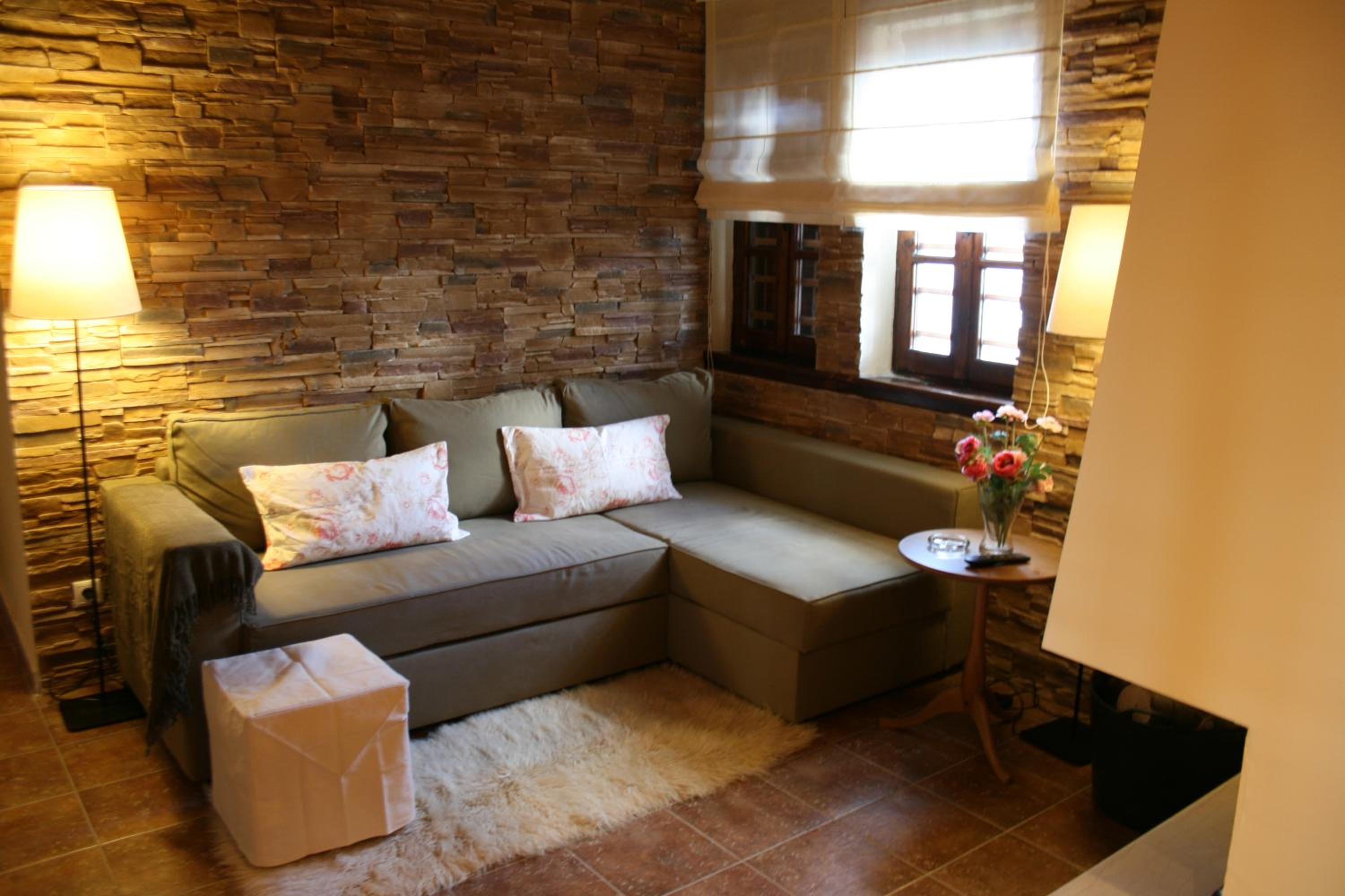 Superior Suite - Photo 5