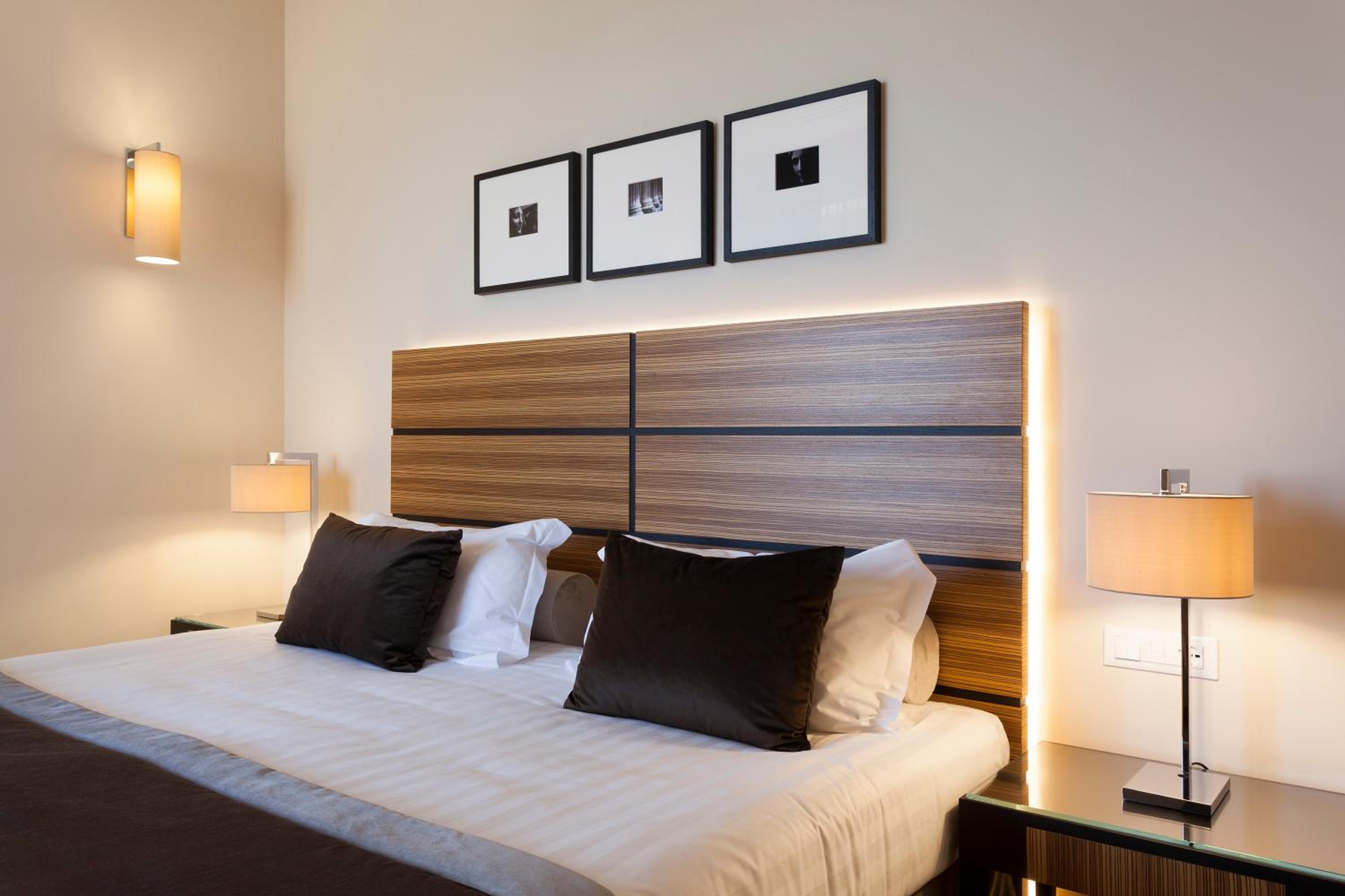 Deluxe Double or Twin Room - Photo 7