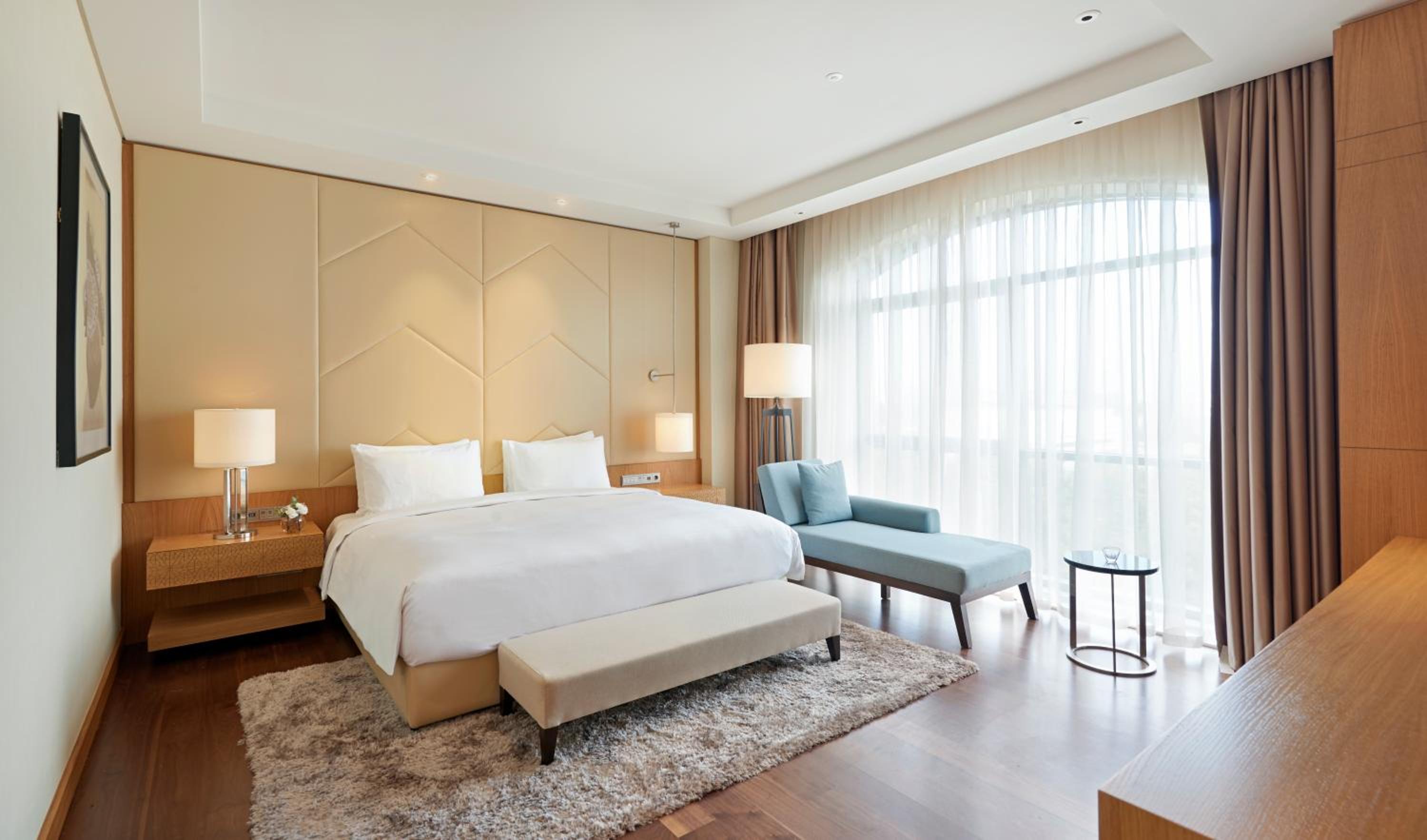 Executive Suite photo 1