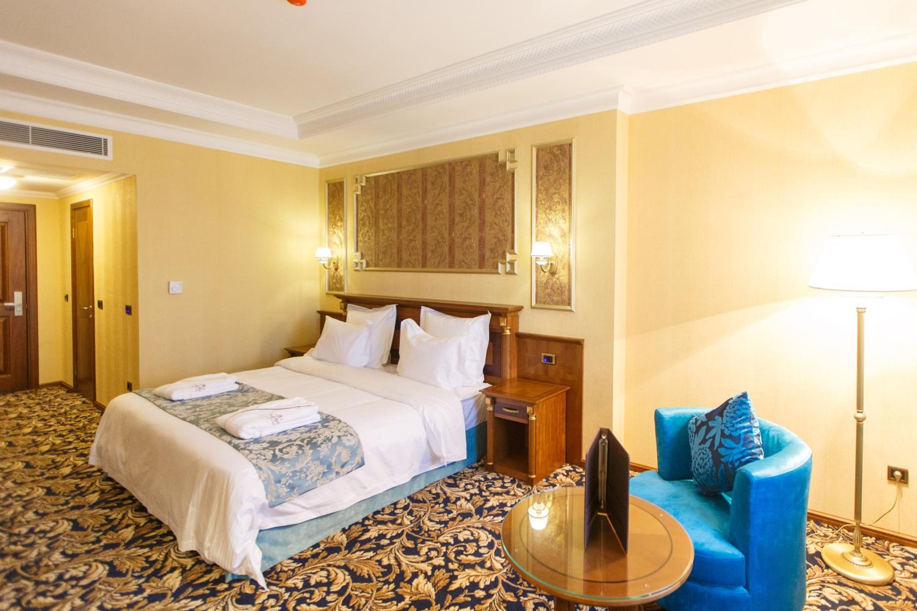 Superior King Room photo 3