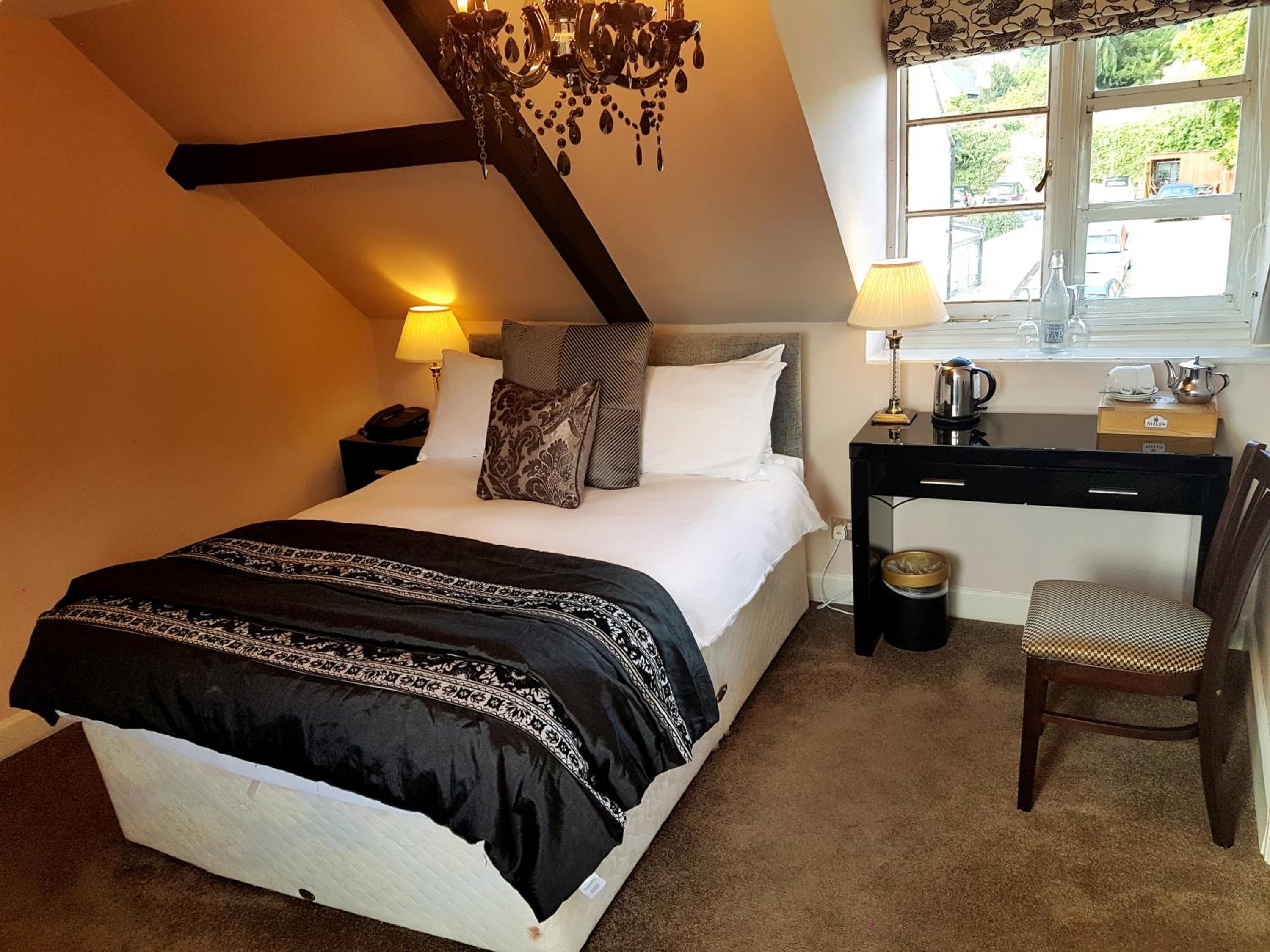 Standard Double Room photo 2