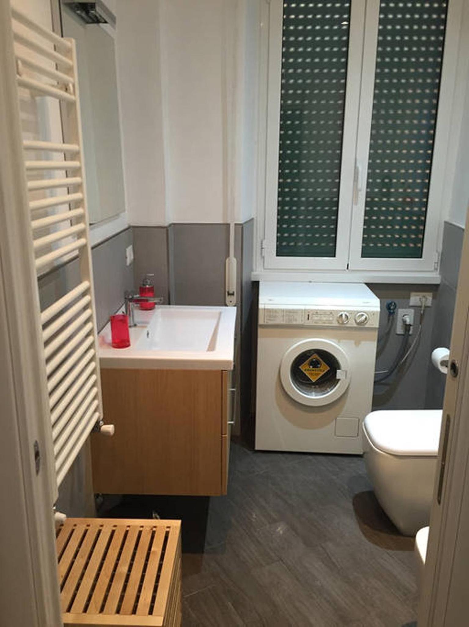 Deluxe Double Room with Extra Bed photo 3