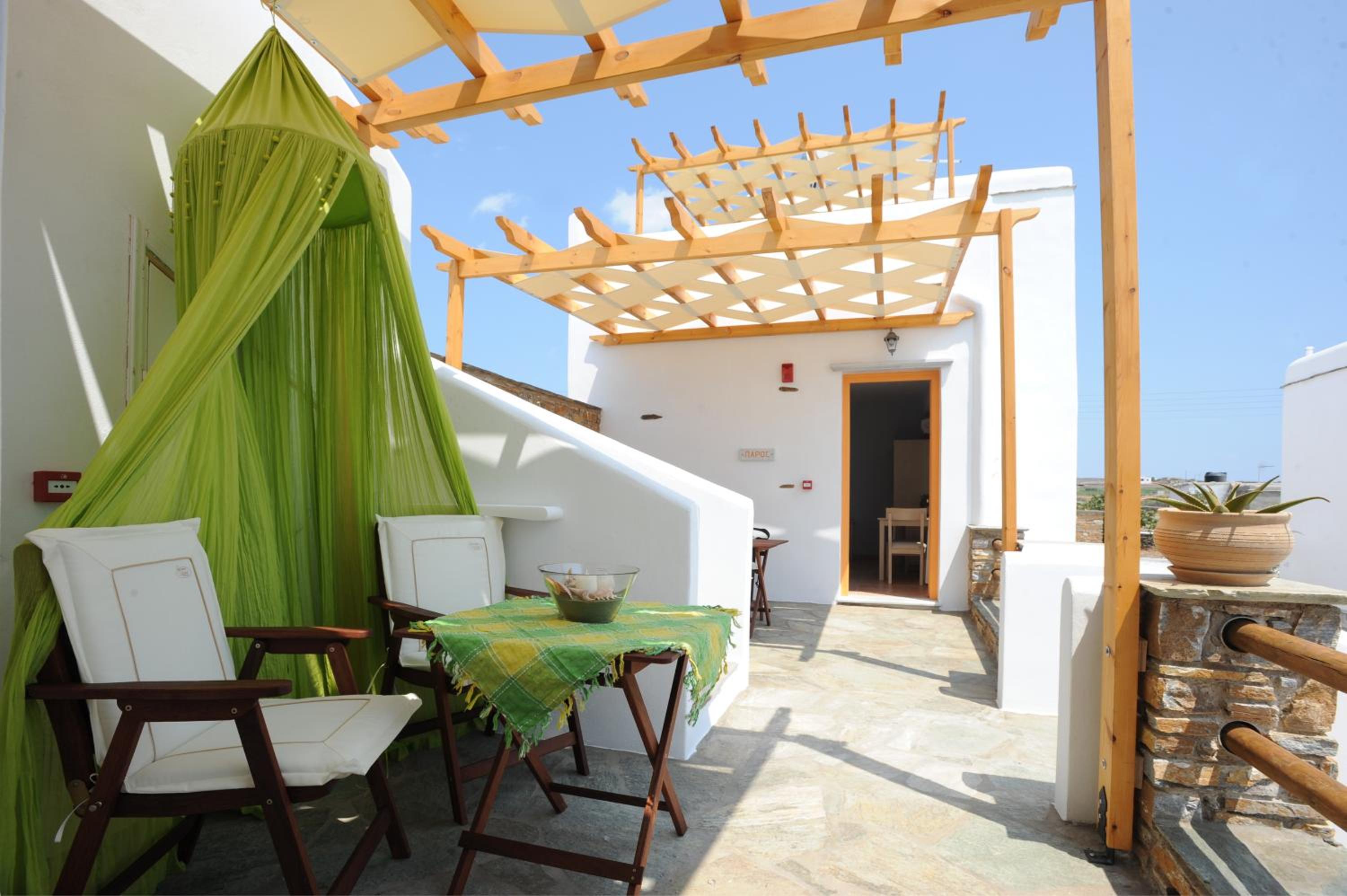 Room with Sea View (2 Adults) - Photo 18