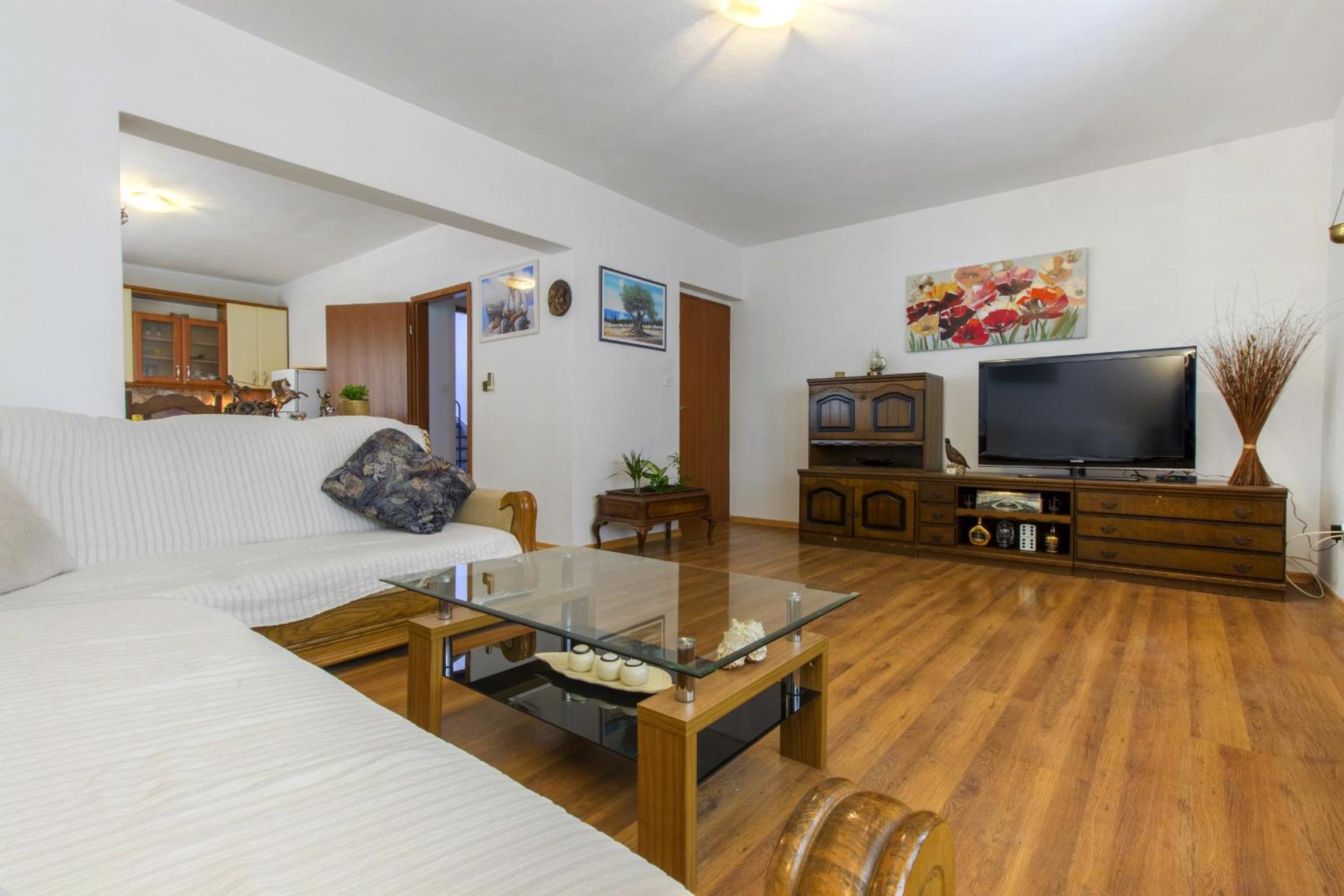 Apartment with Sea View