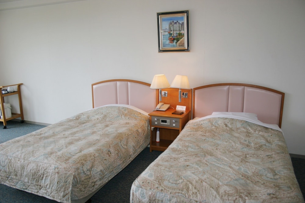 Ocean view Japanese-Western-Style Room with terrace (Non-smoking) photo 2