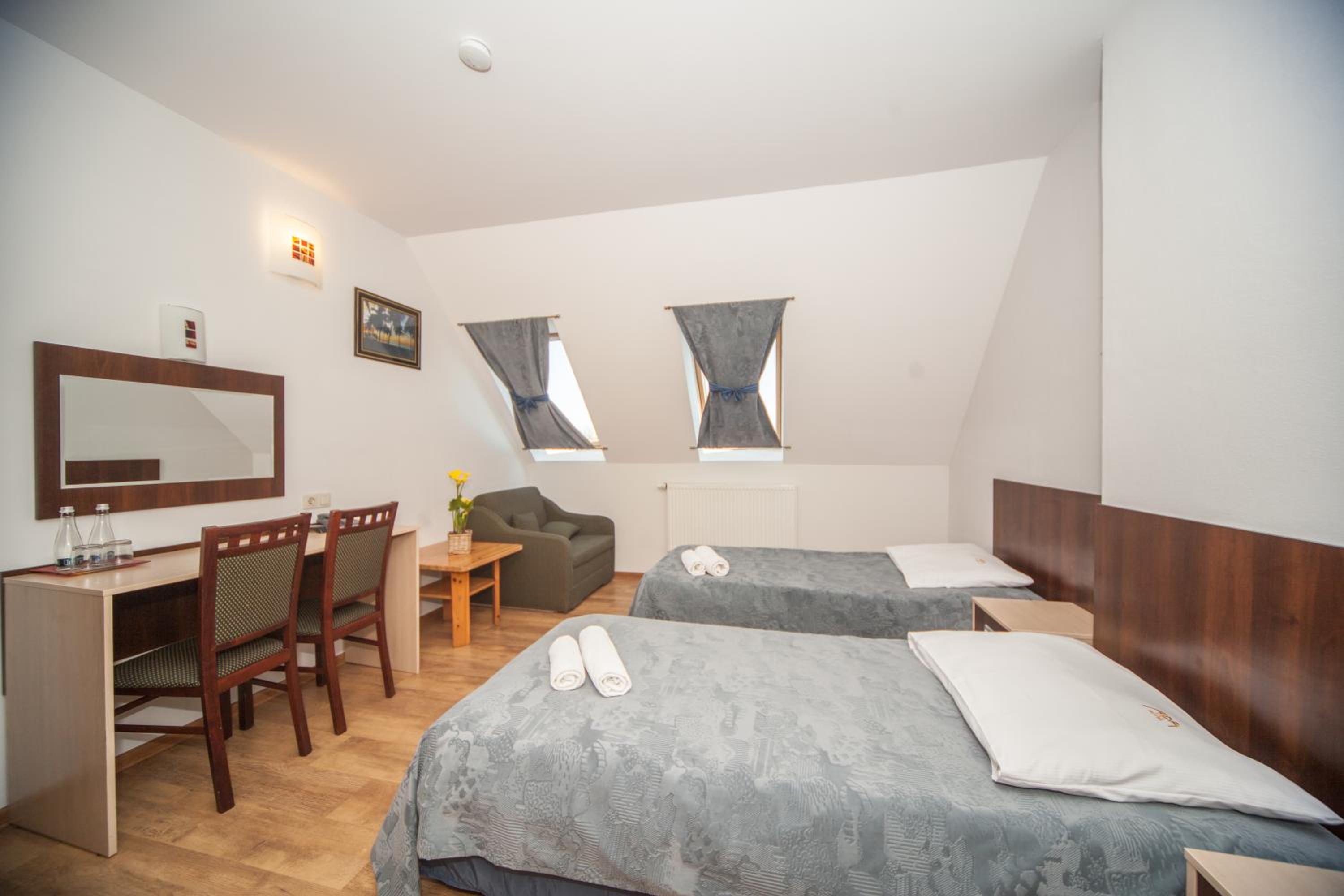 Double Room - Photo 4