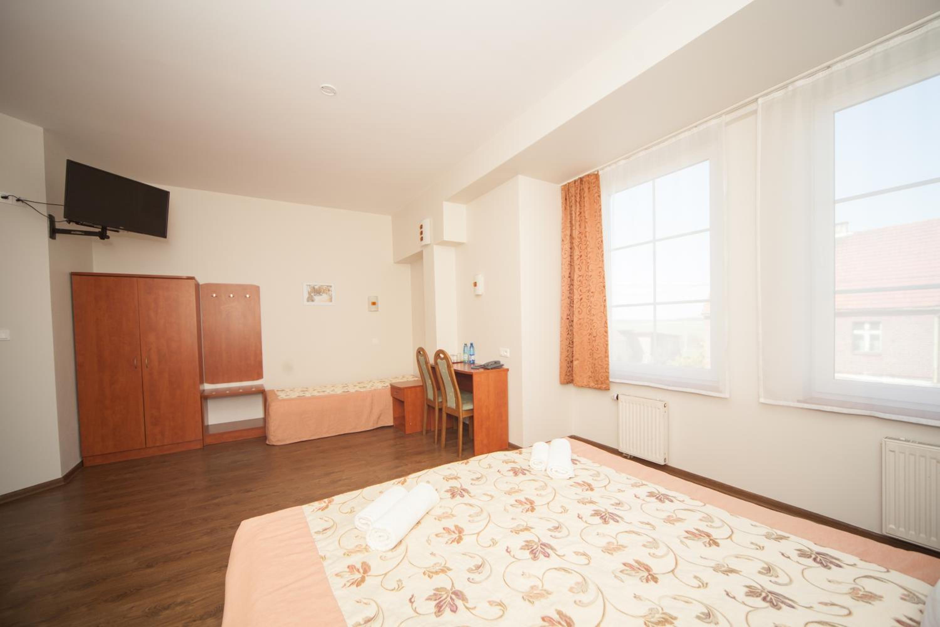 Triple Room - Photo 2