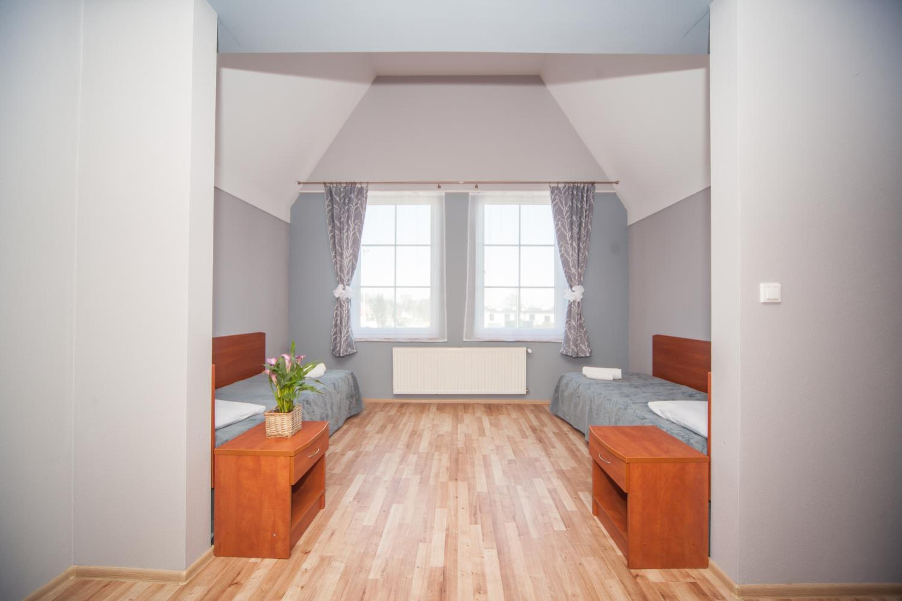 Triple Room - Photo 9
