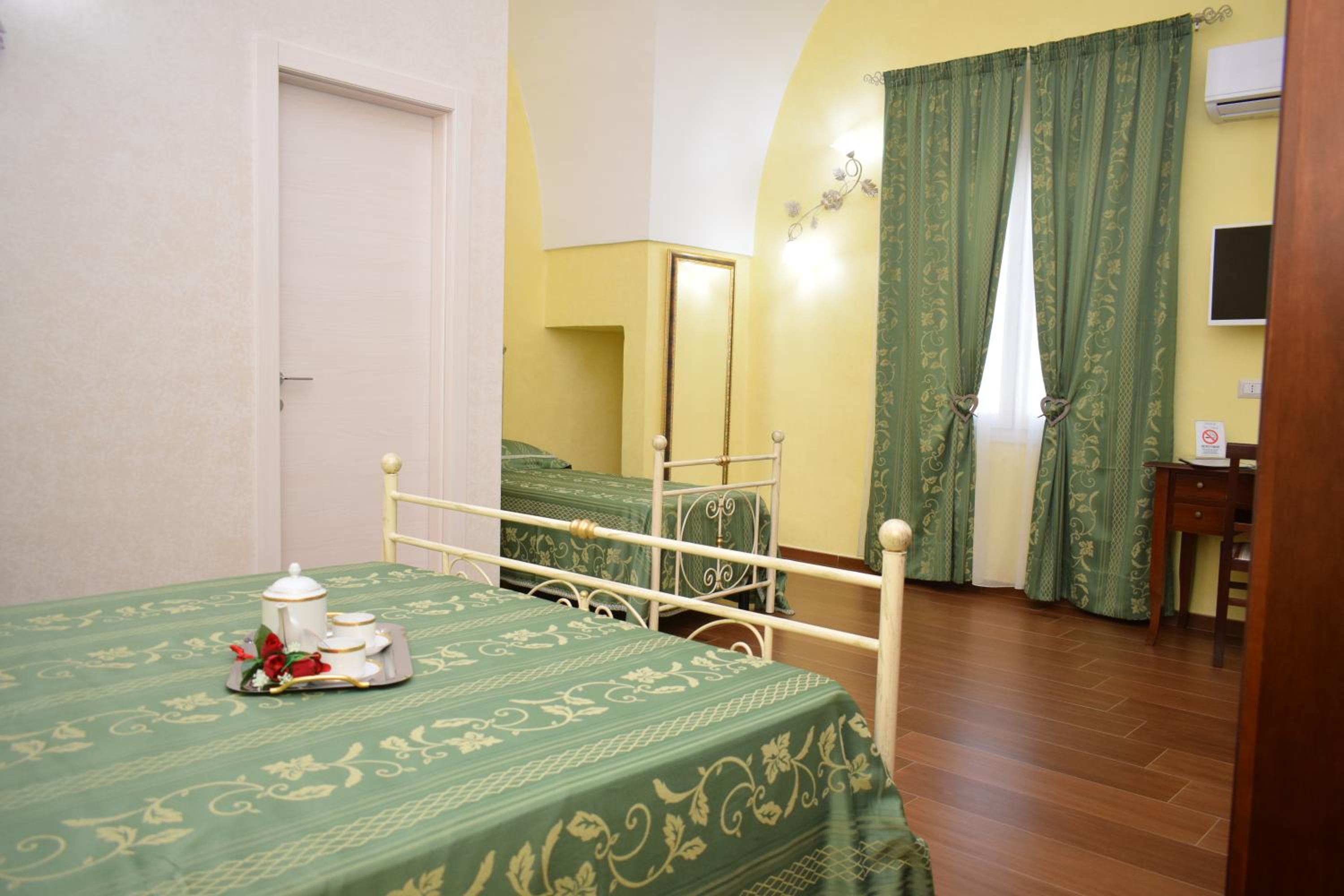 Superior Triple Room photo 1