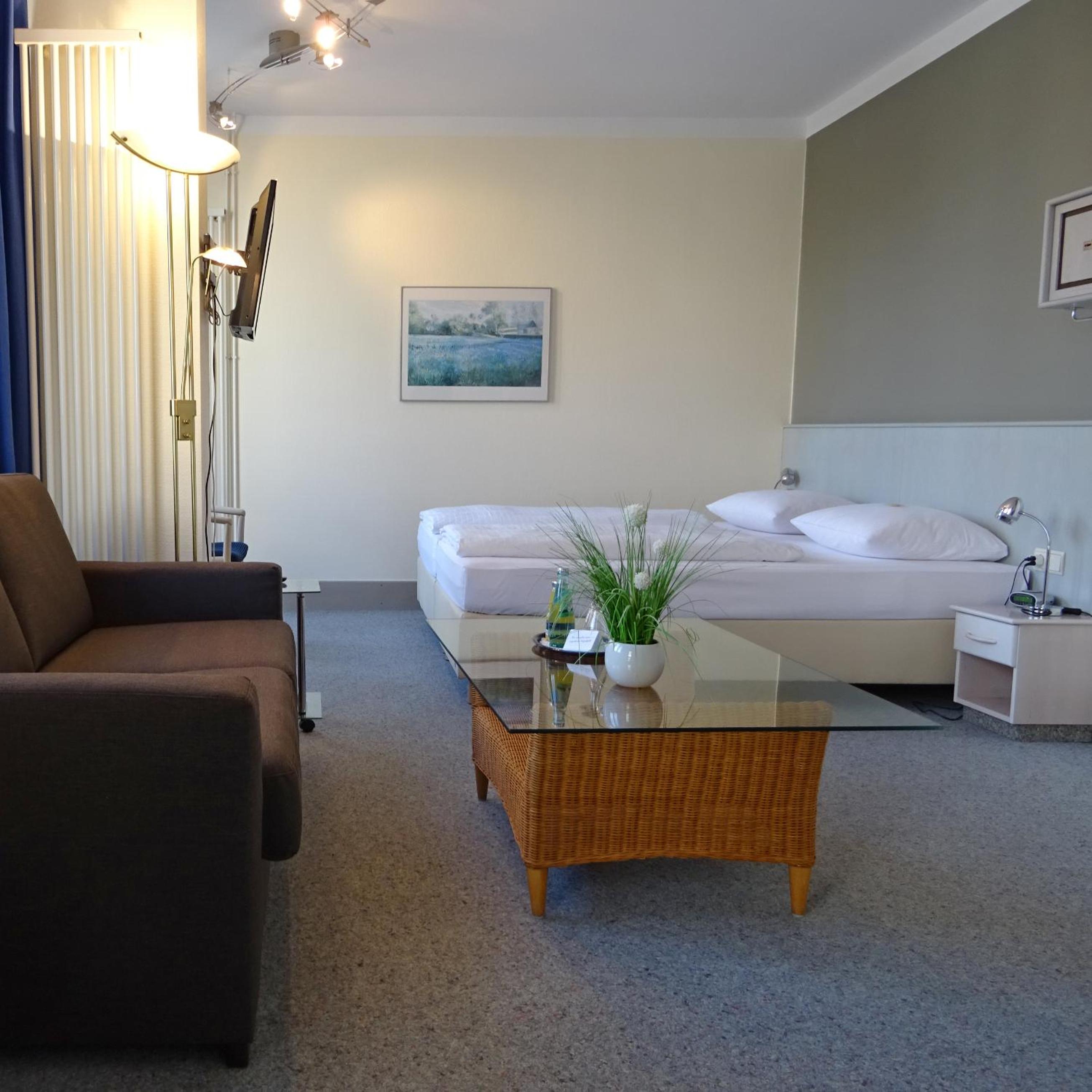 Family Room photo 1