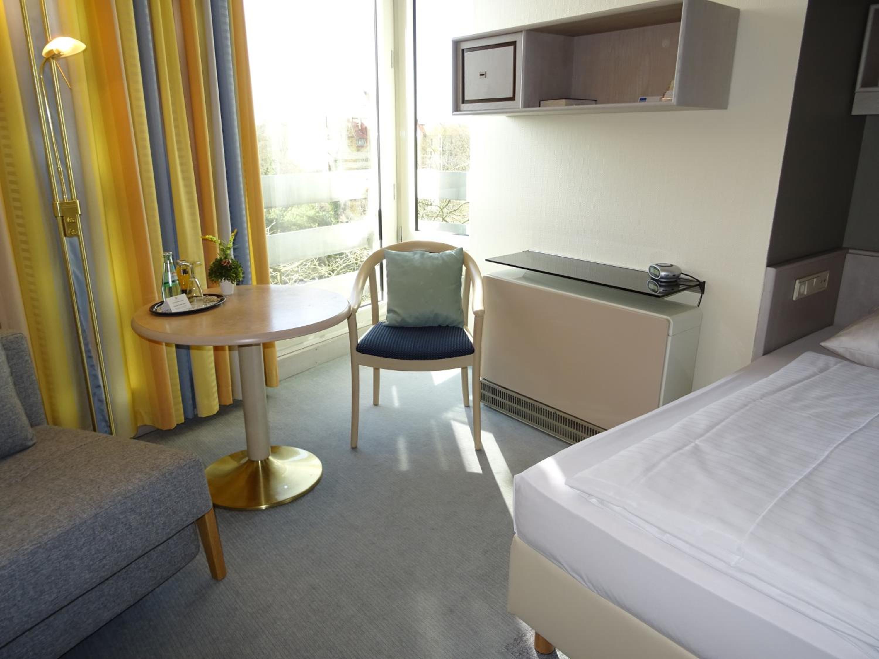 Single Room photo 3