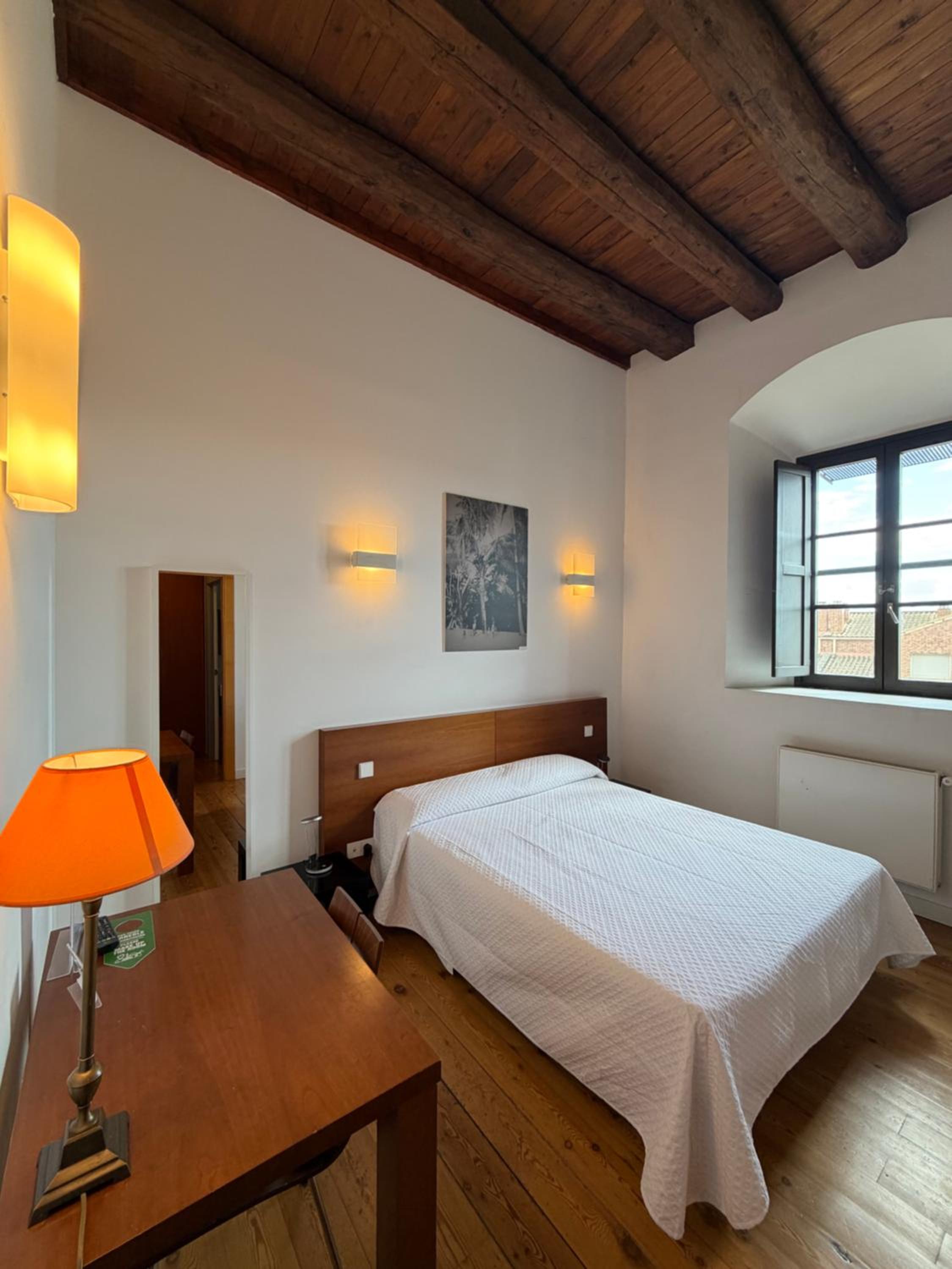 Double or Twin Room photo 3