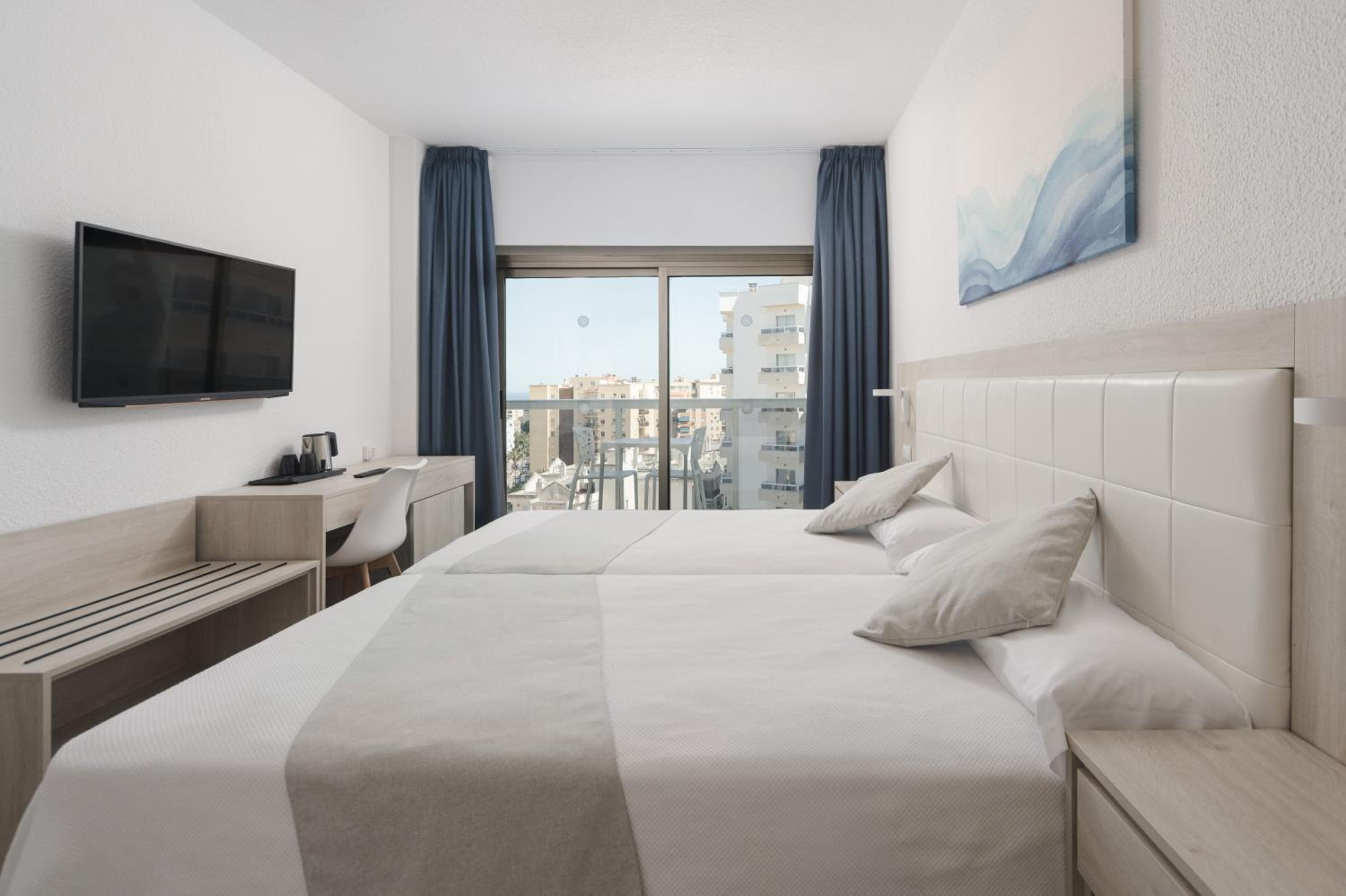 Superior Double or Twin Room photo 2