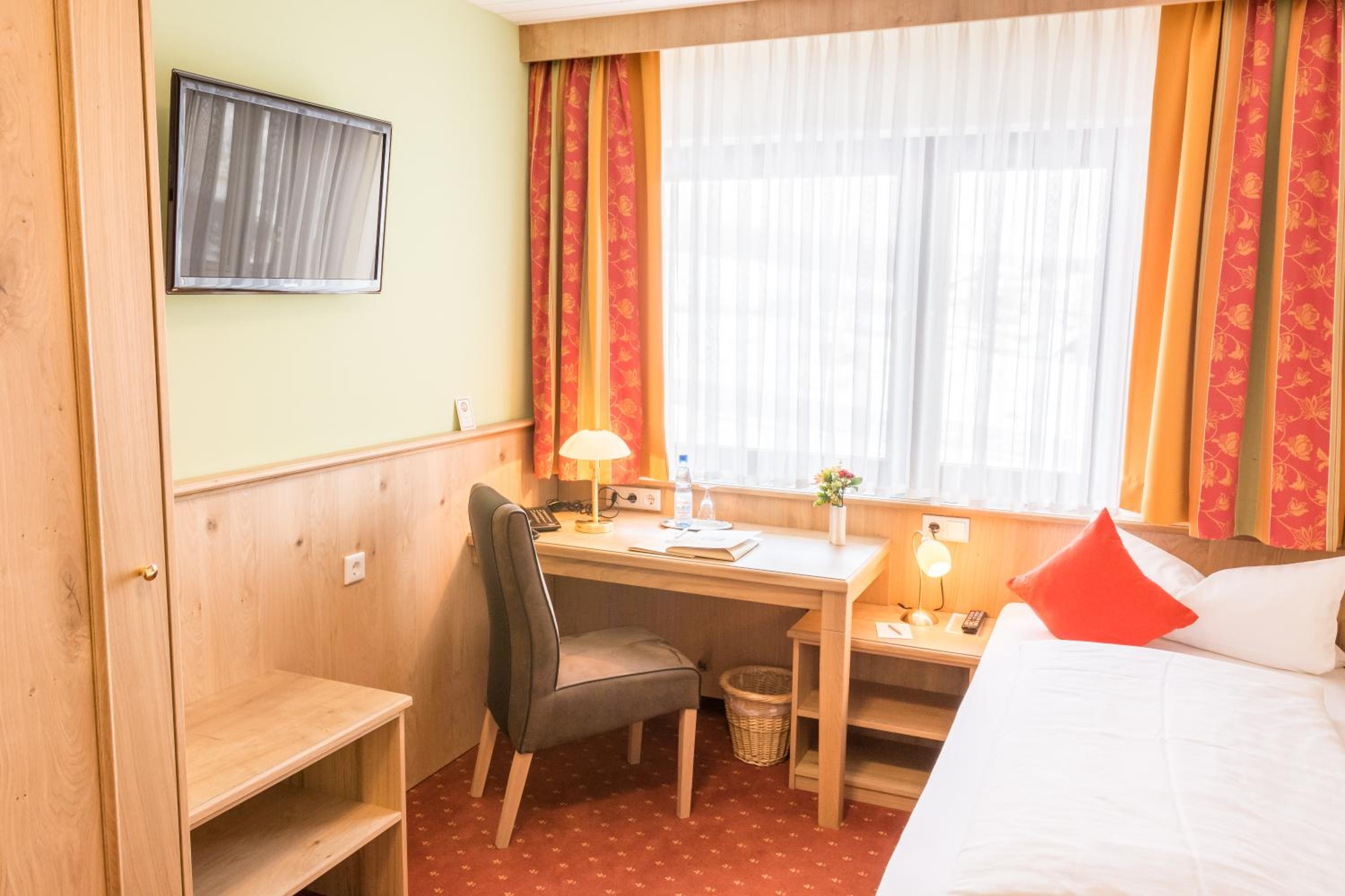 Single Room
