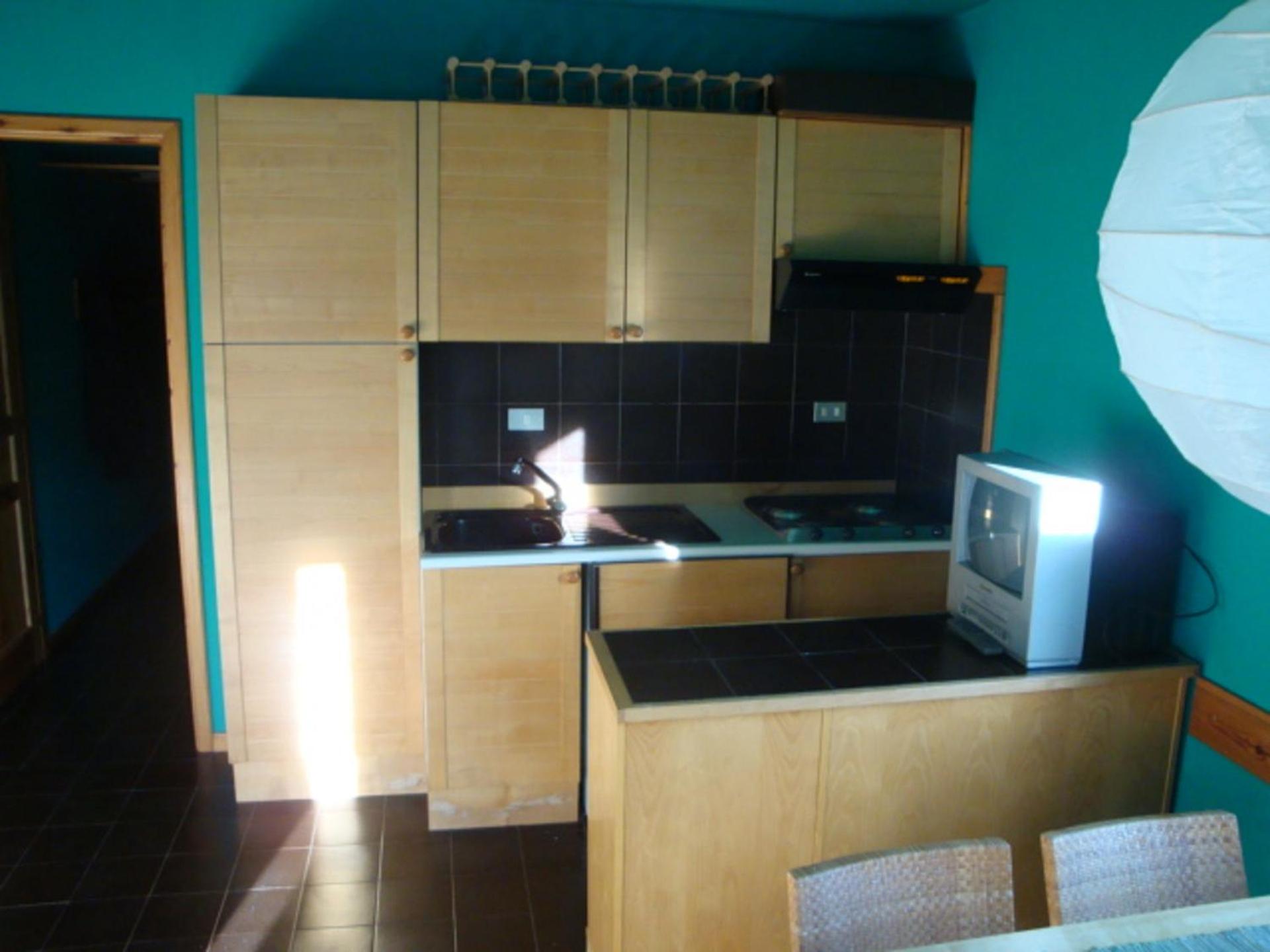 Apartment with Balcony photo 3