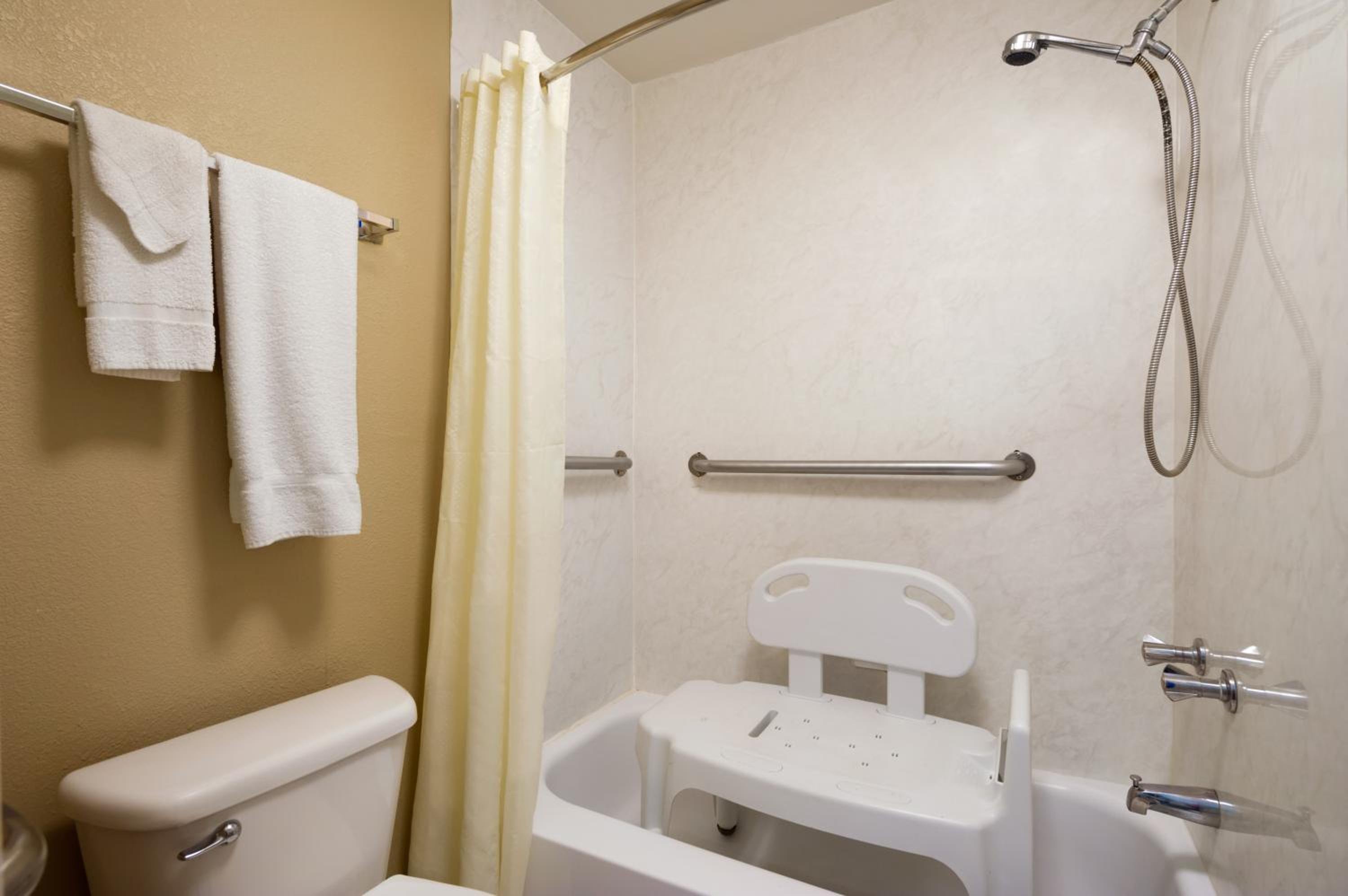 Double Room - Disability Access/Non-Smoking photo 2