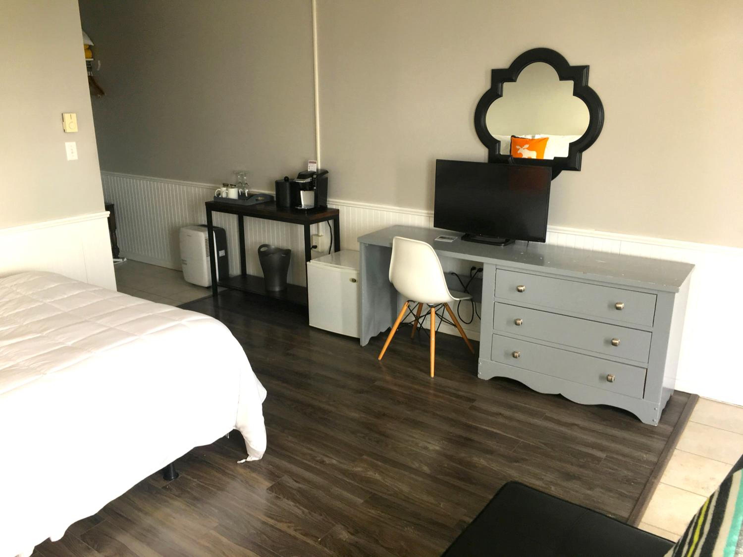 Double Room with Extra Bed photo 2