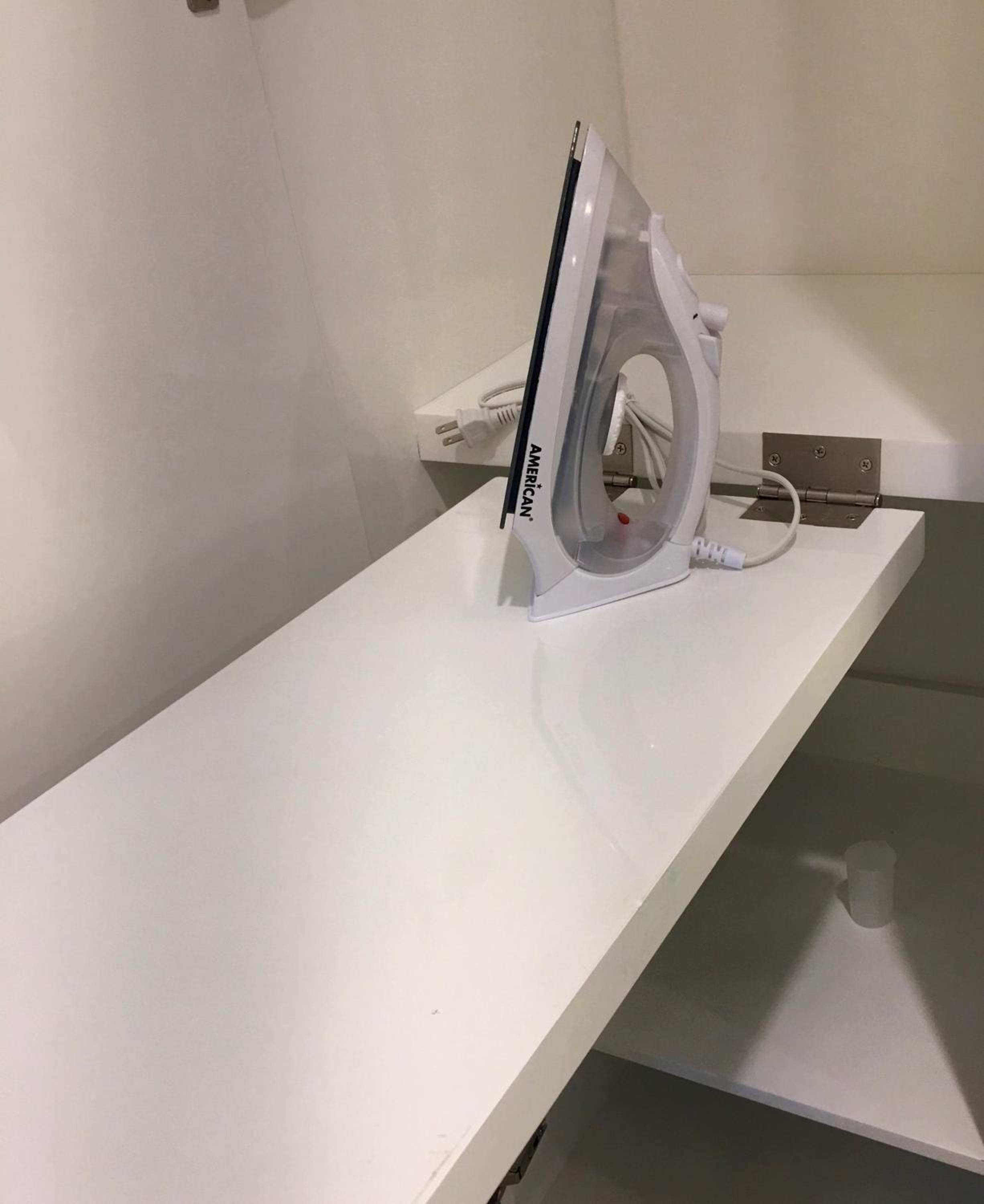 Studio - Disability Access - Photo 16