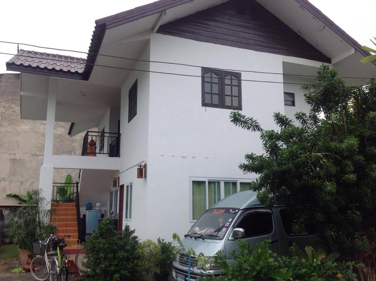 Standard King Room - Photo 4