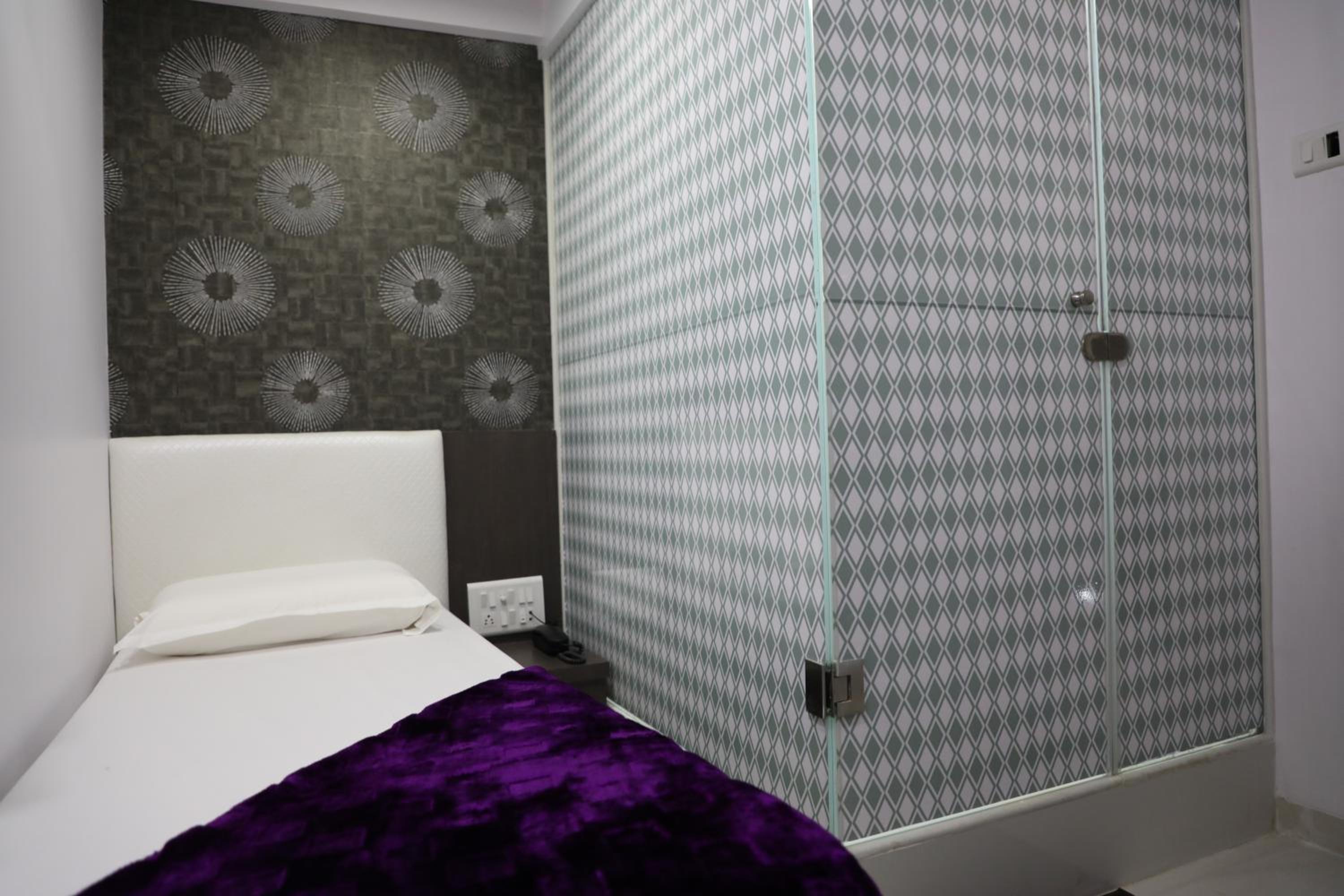 Single Room AC