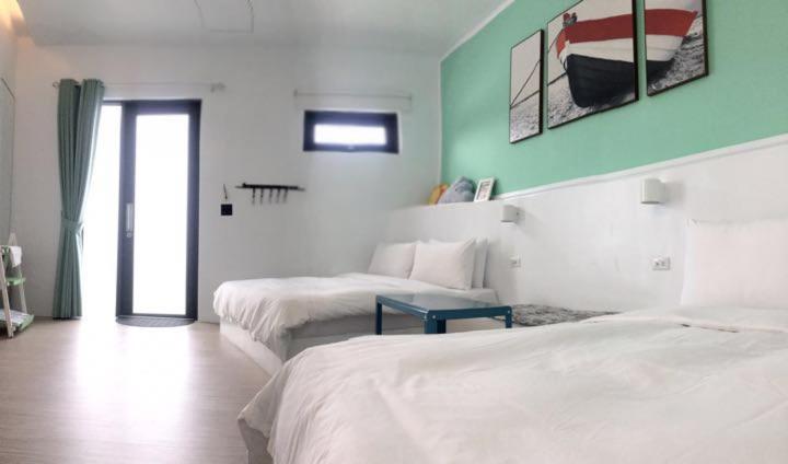Deluxe Family Suite
