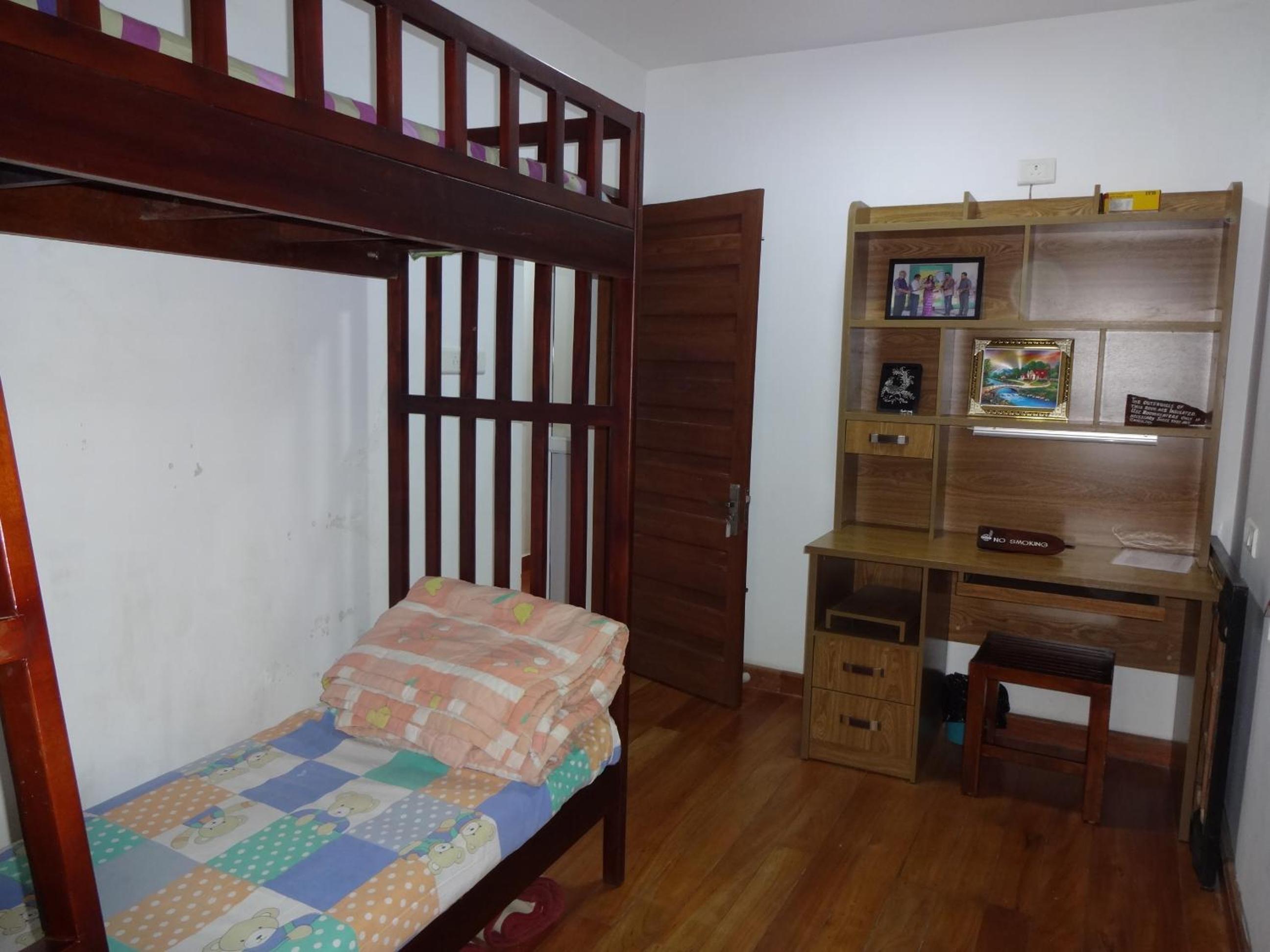 Deluxe Family Room photo 1