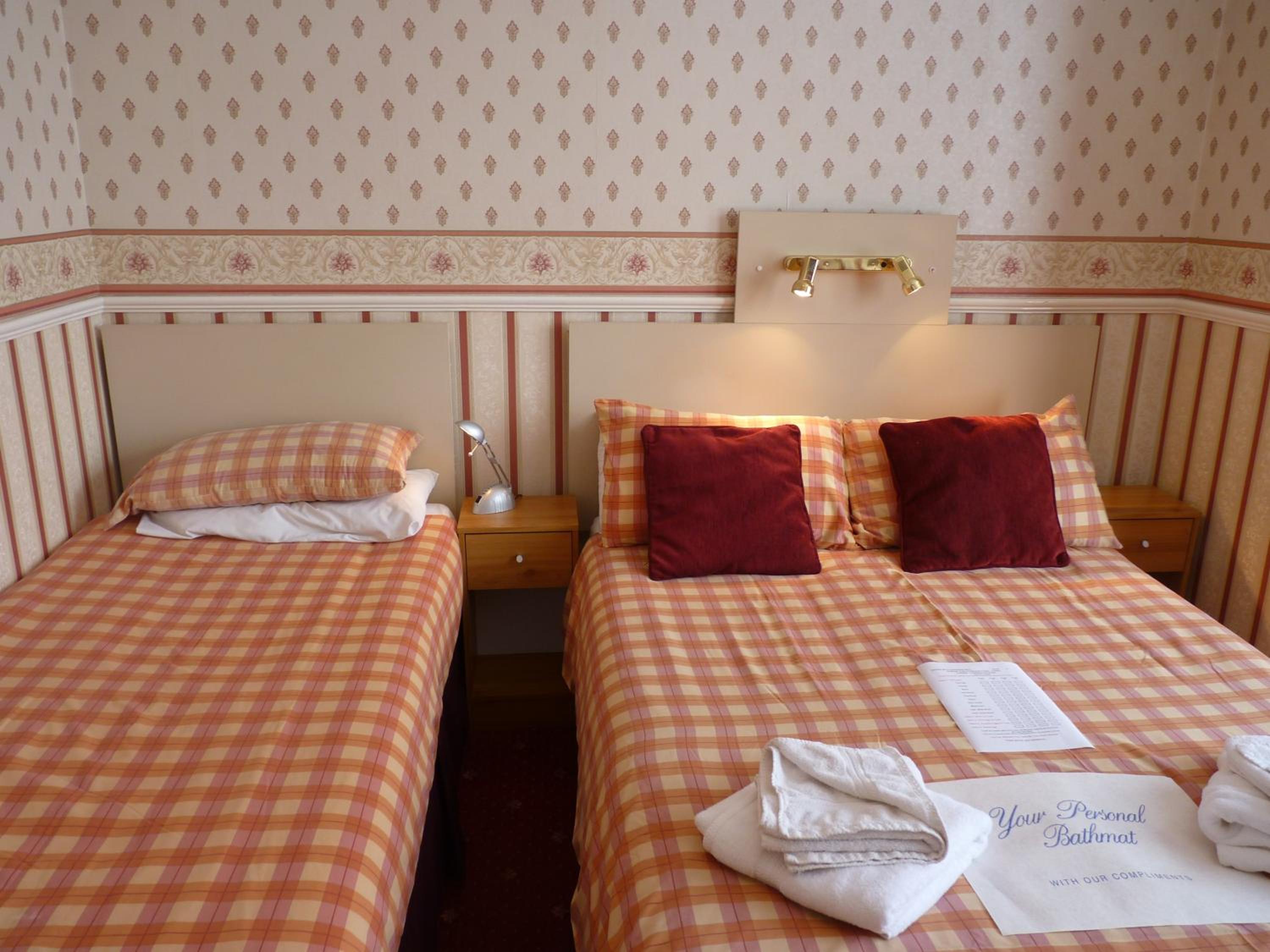 Triple Room - Photo 5