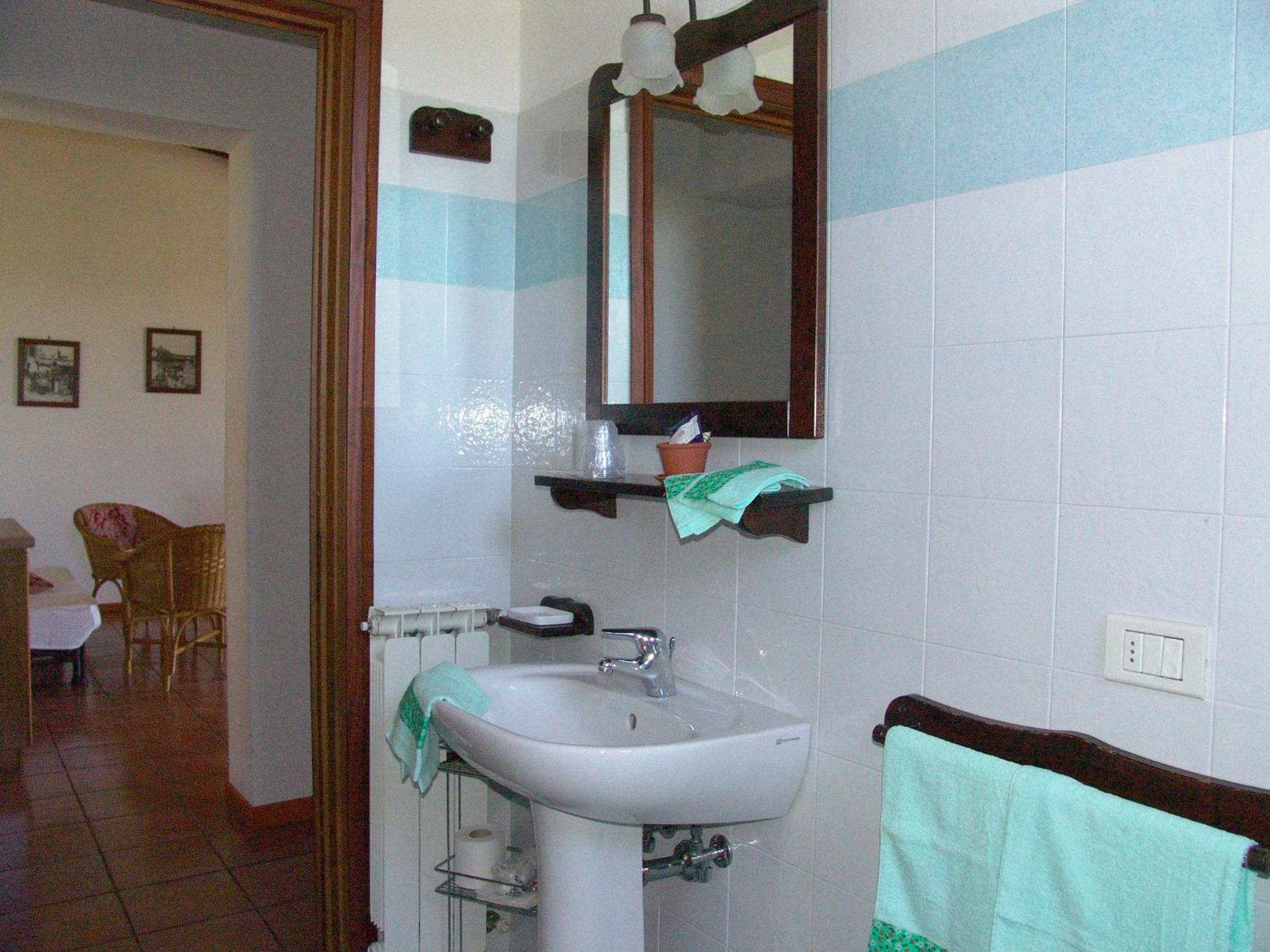 One-Bedroom House photo 2
