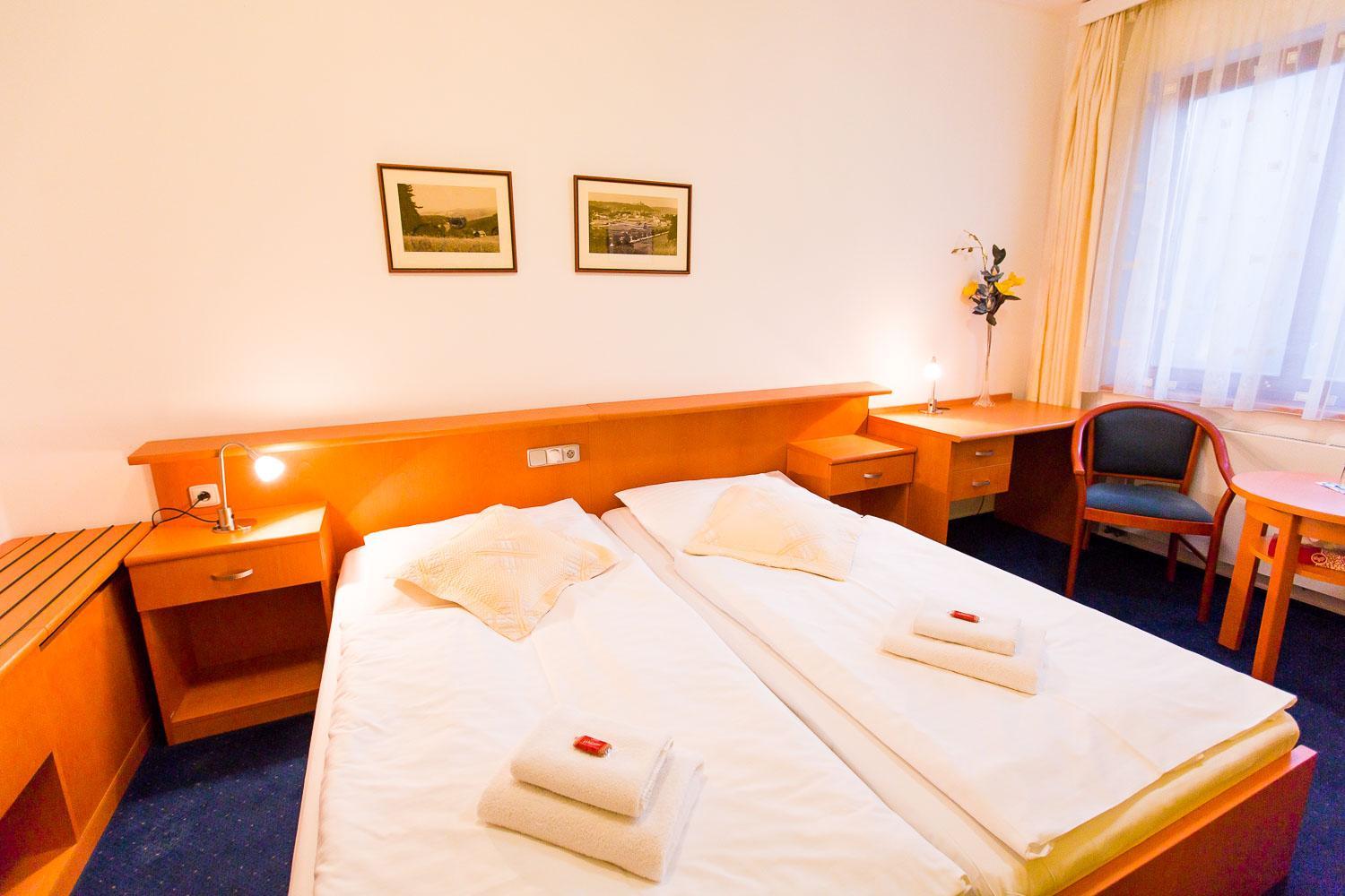 Double or Twin Room photo 2