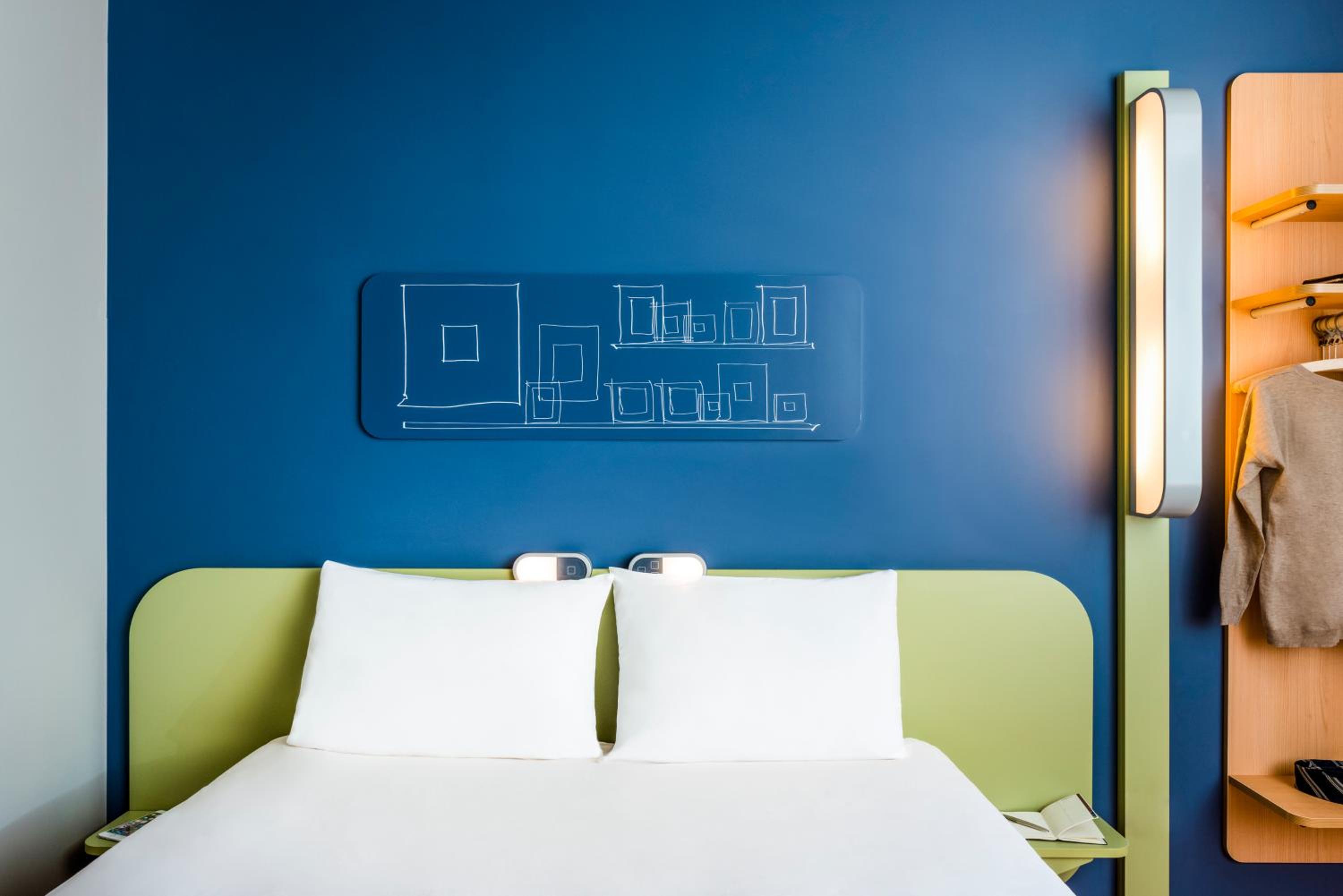 Double Room - Photo 2