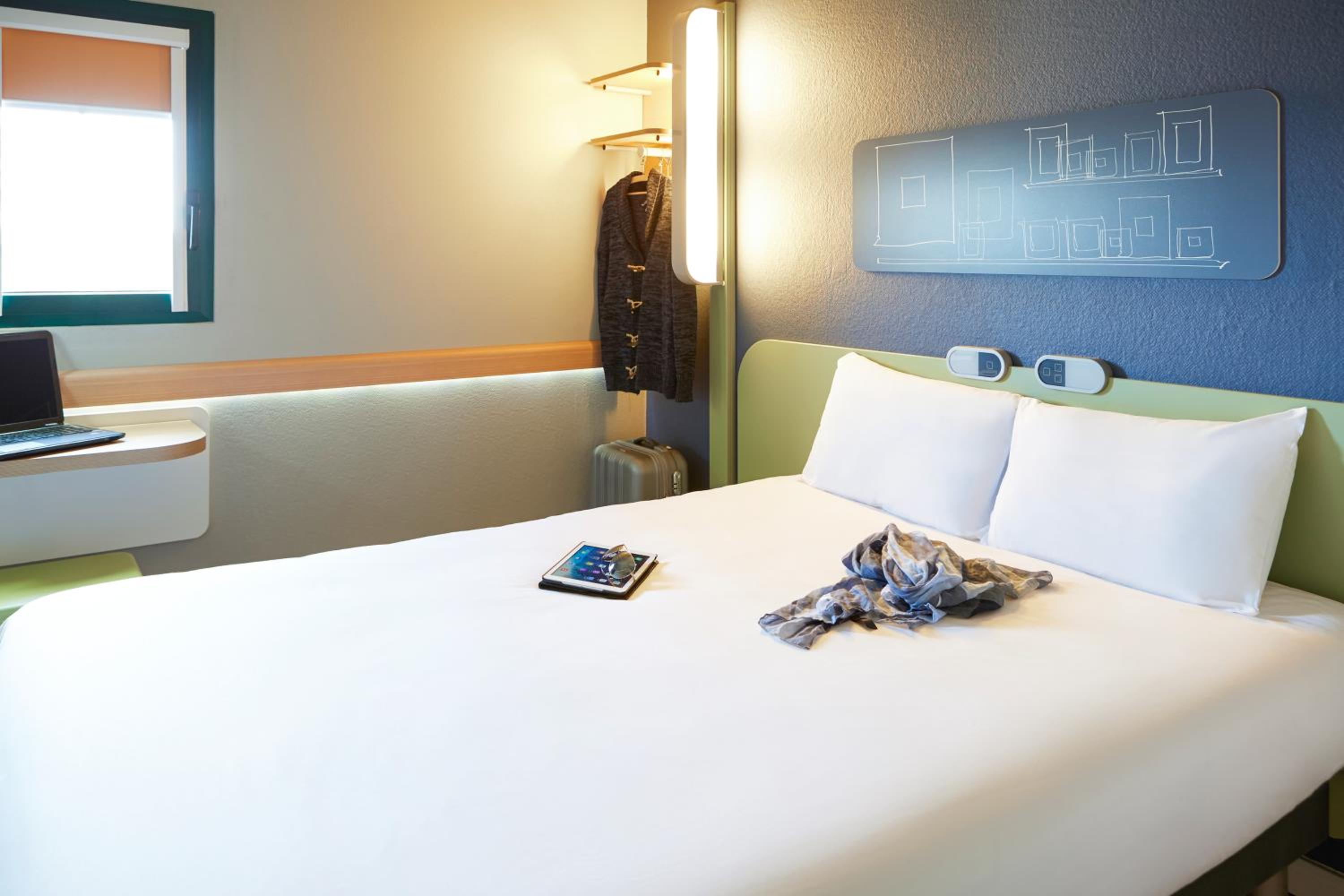 Double Room - Photo 5
