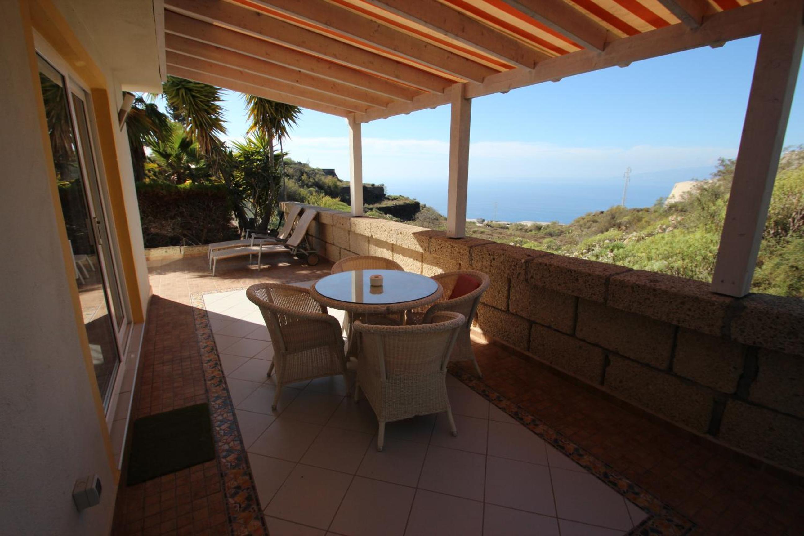 Apartment with Sea View photo 3