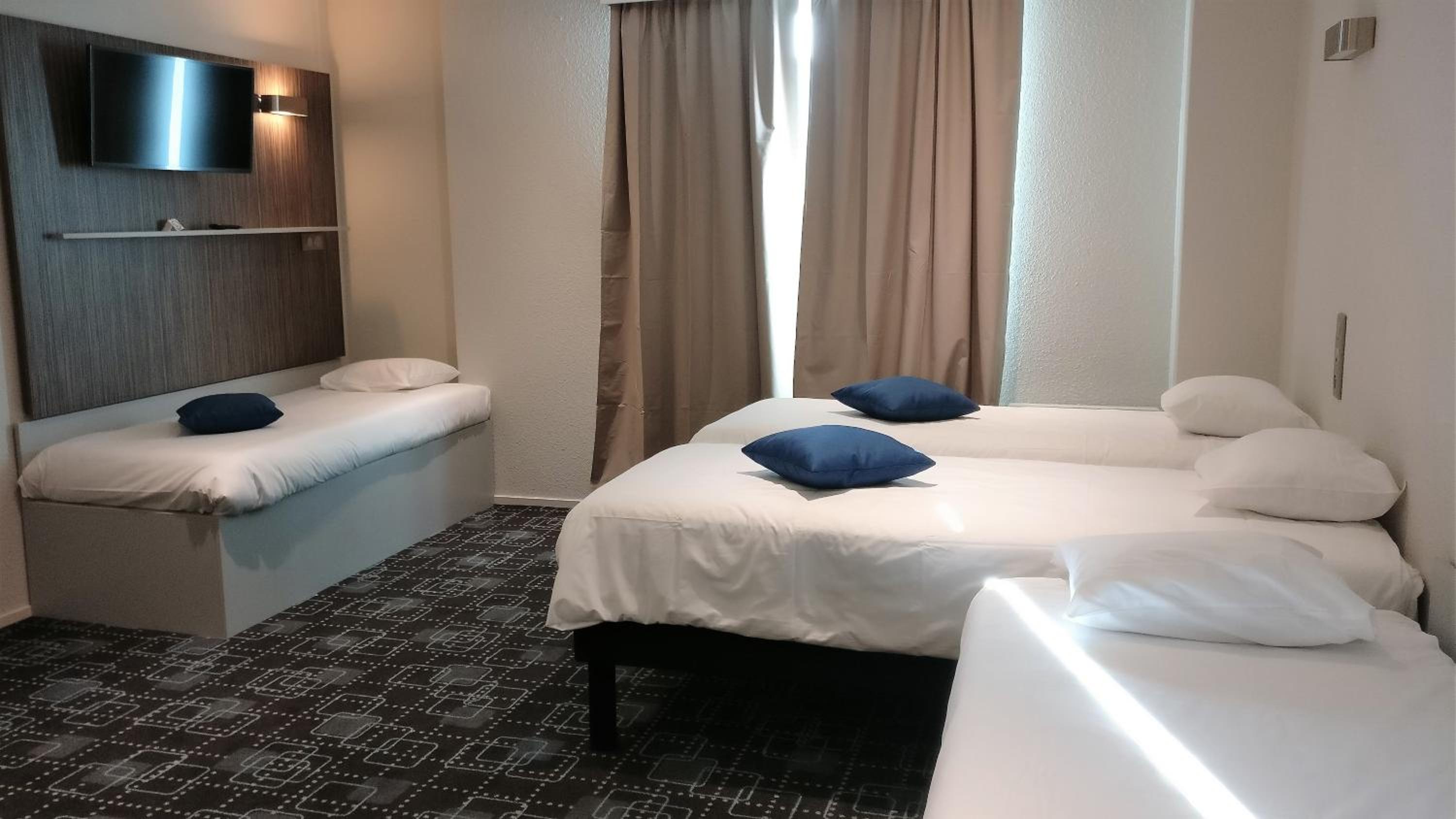 Two-Bedroom Suite - Photo 1