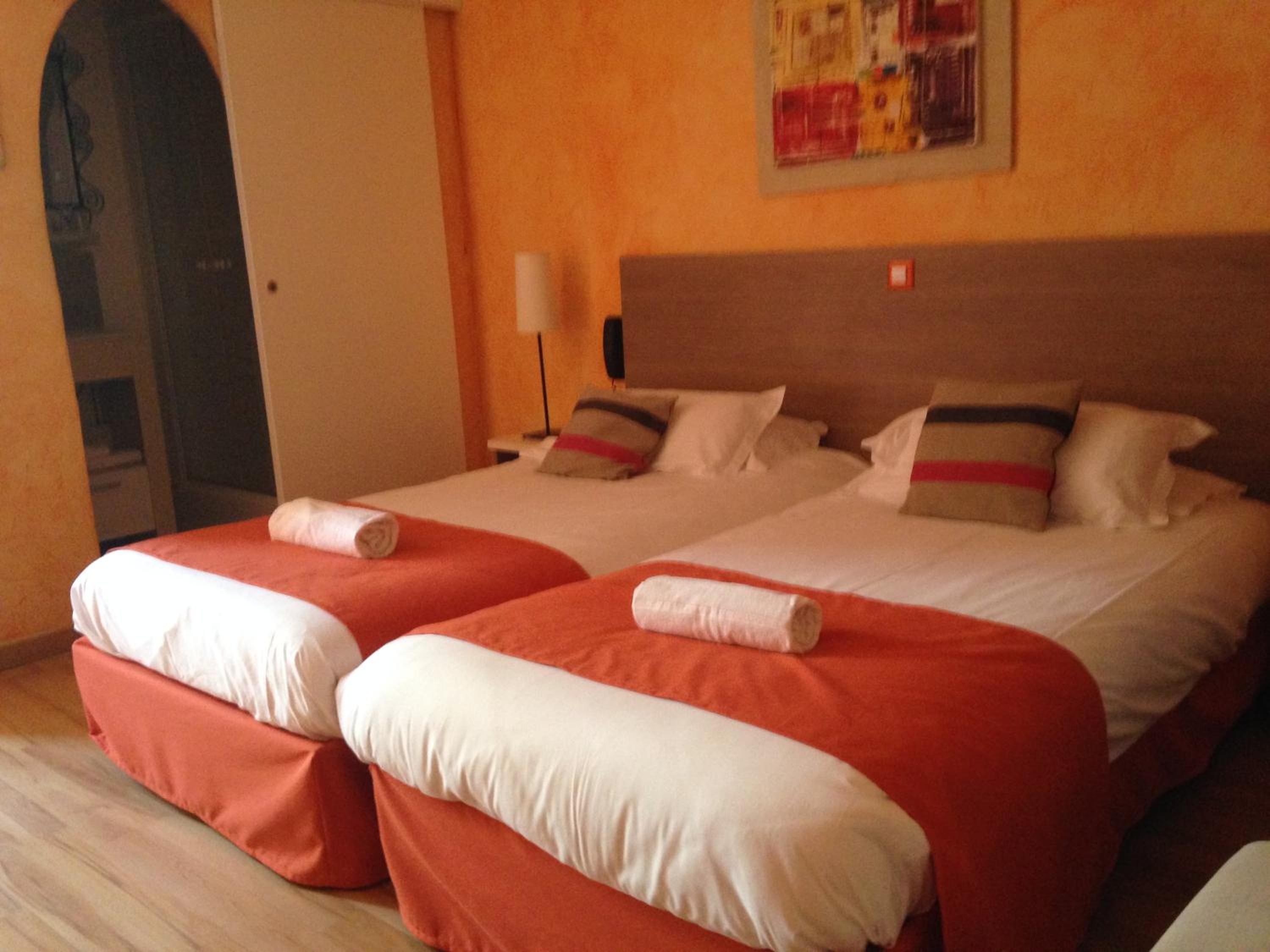 Comfort Triple Room - Photo 6