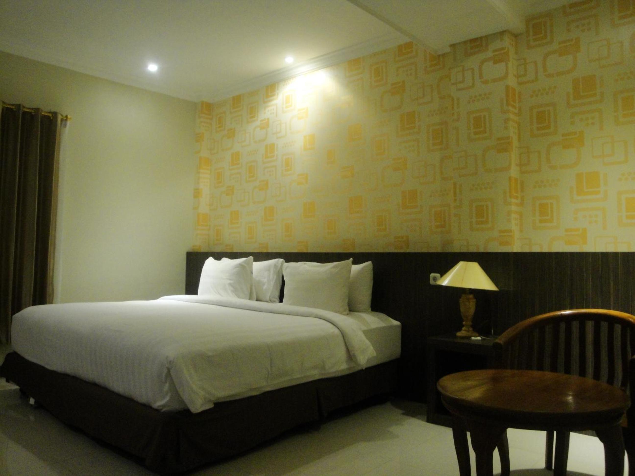 Budget Double or Twin Room - Photo 9