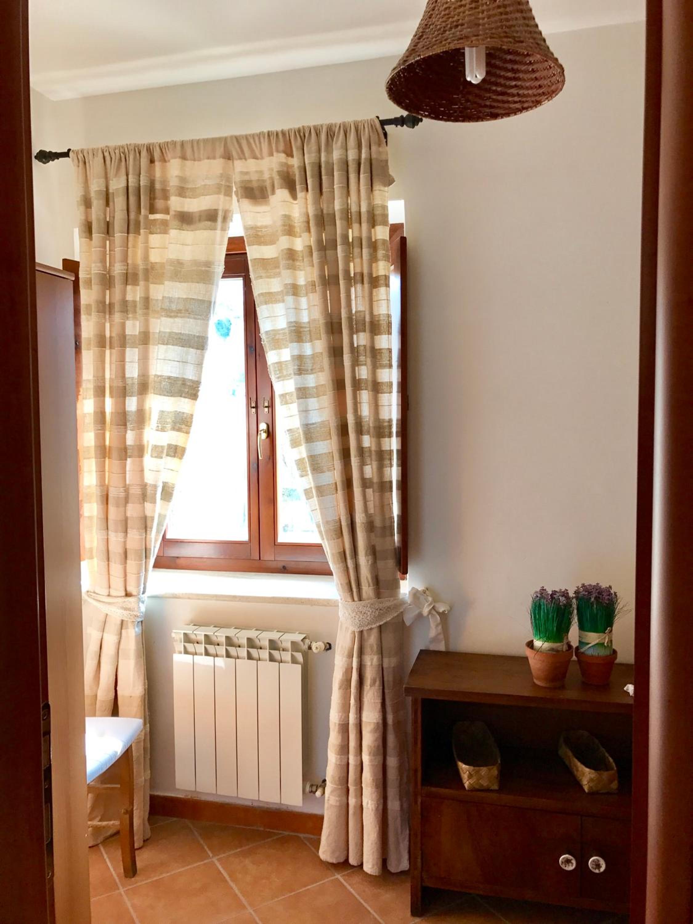 Two-Bedroom Apartment - Split Level photo 3