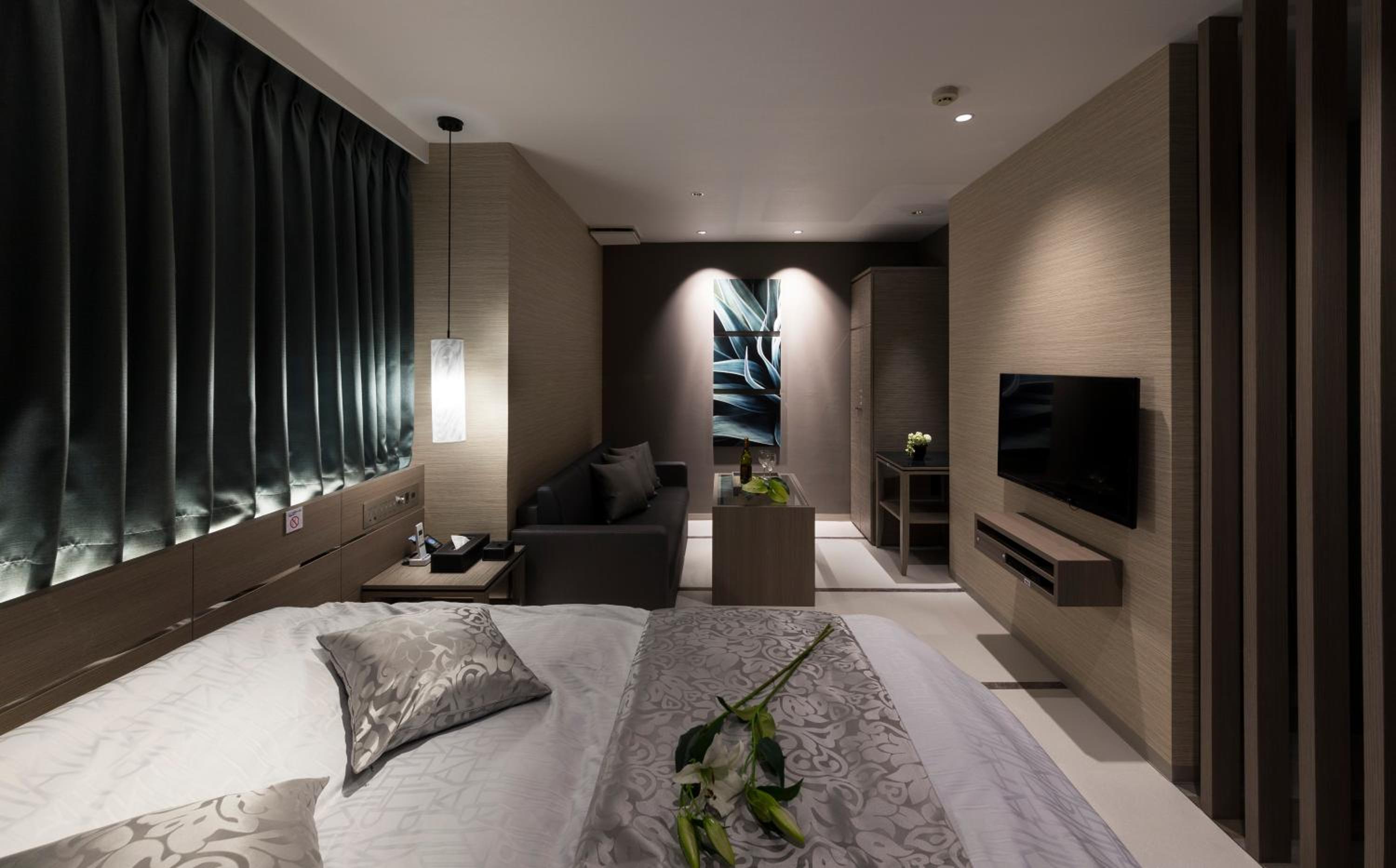 Standard Double Room - Photo 19