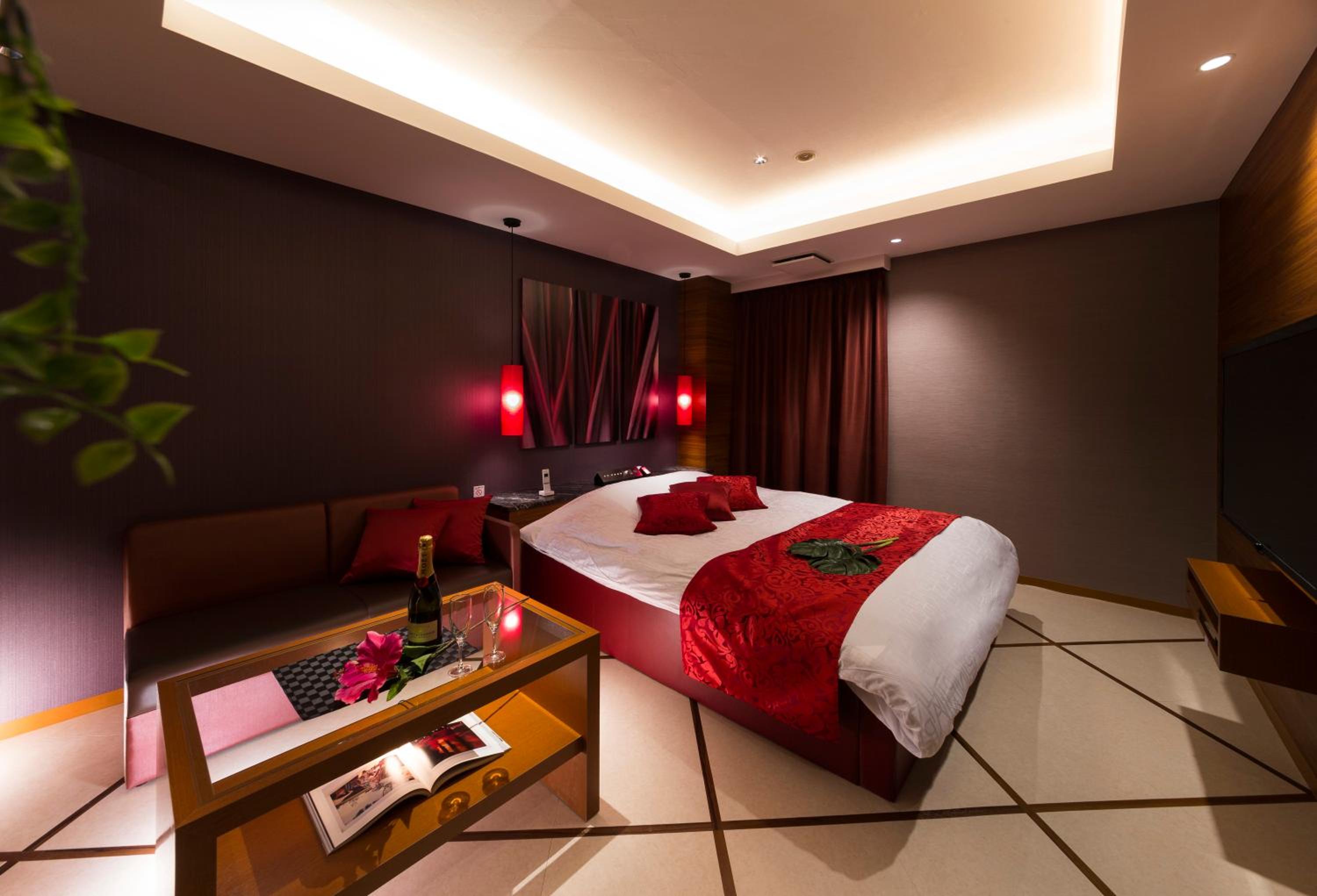 Standard Double Room - Photo 16