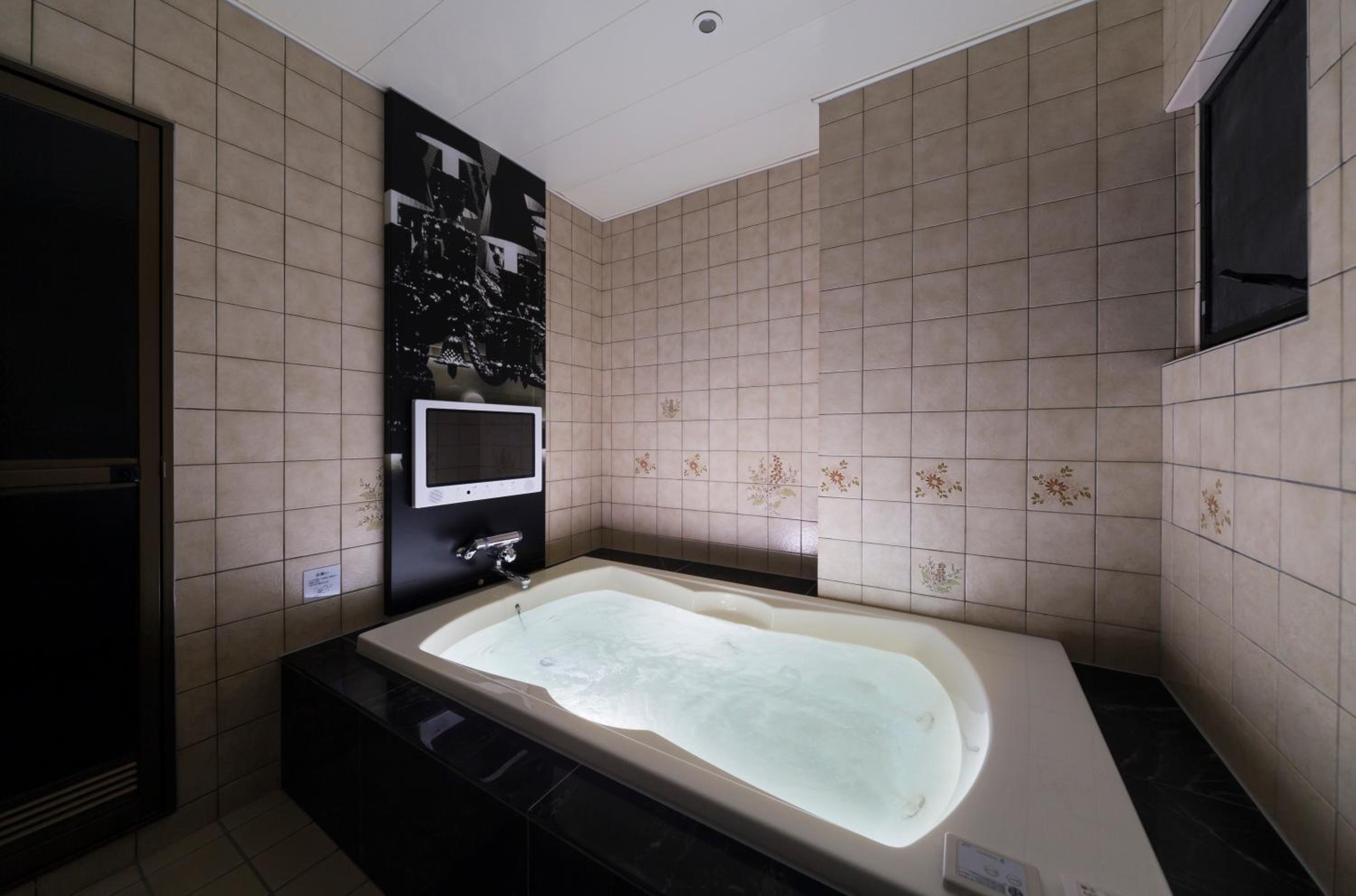 Standard Double Room - Photo 34