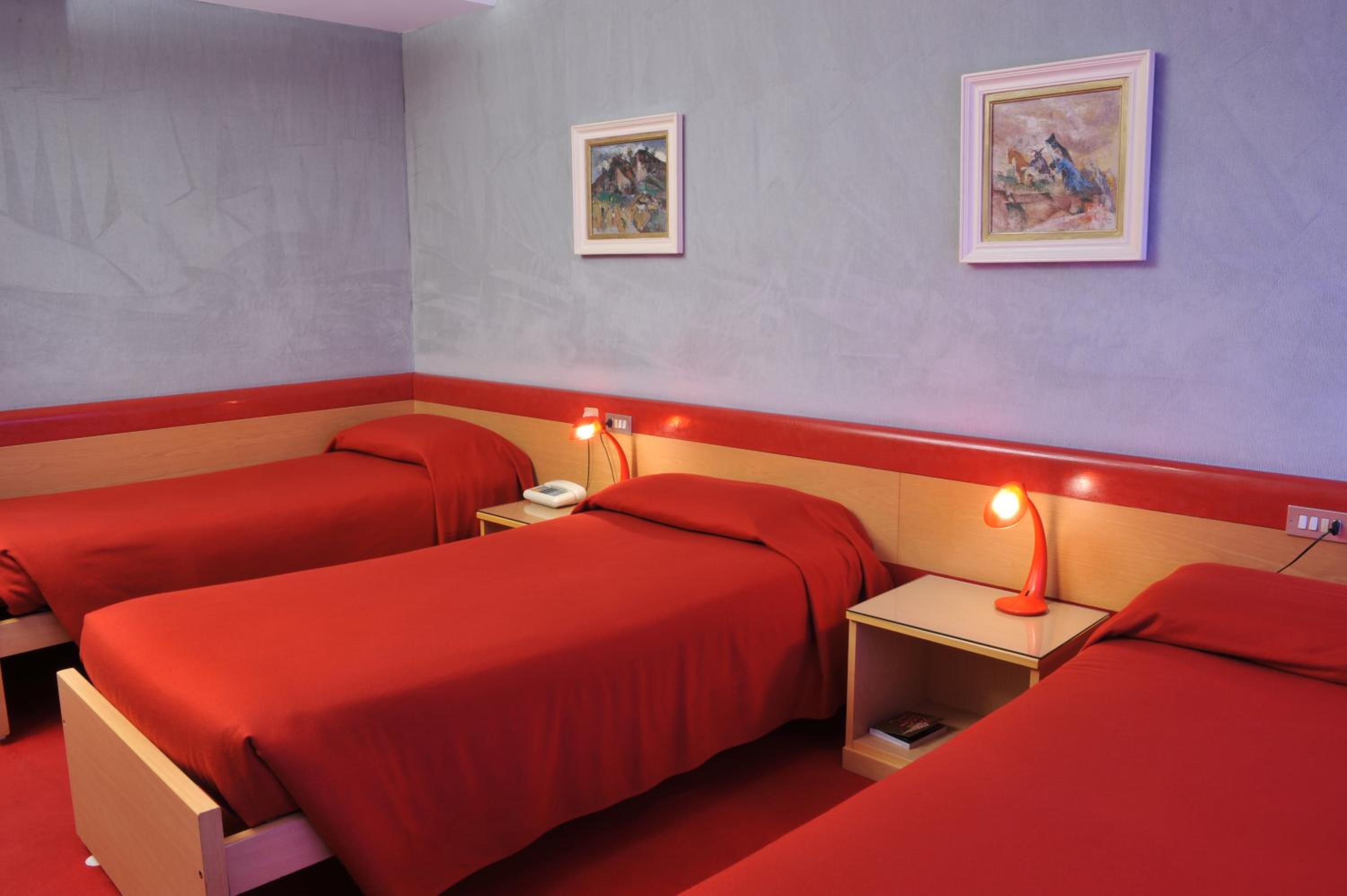 Triple Room - Photo 5