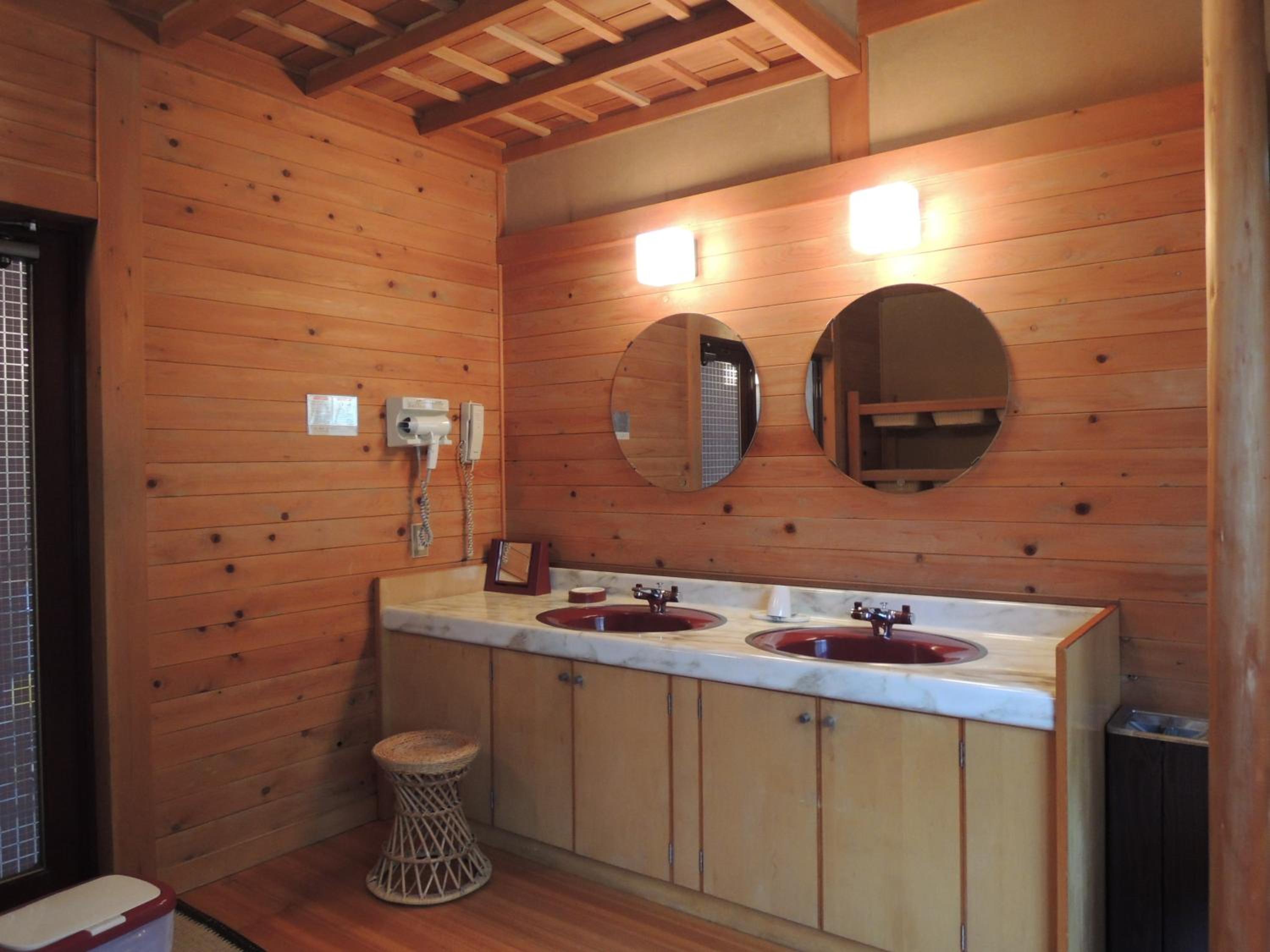 Japanese-Style Room (10Tatami) - 4th Floor photo 3