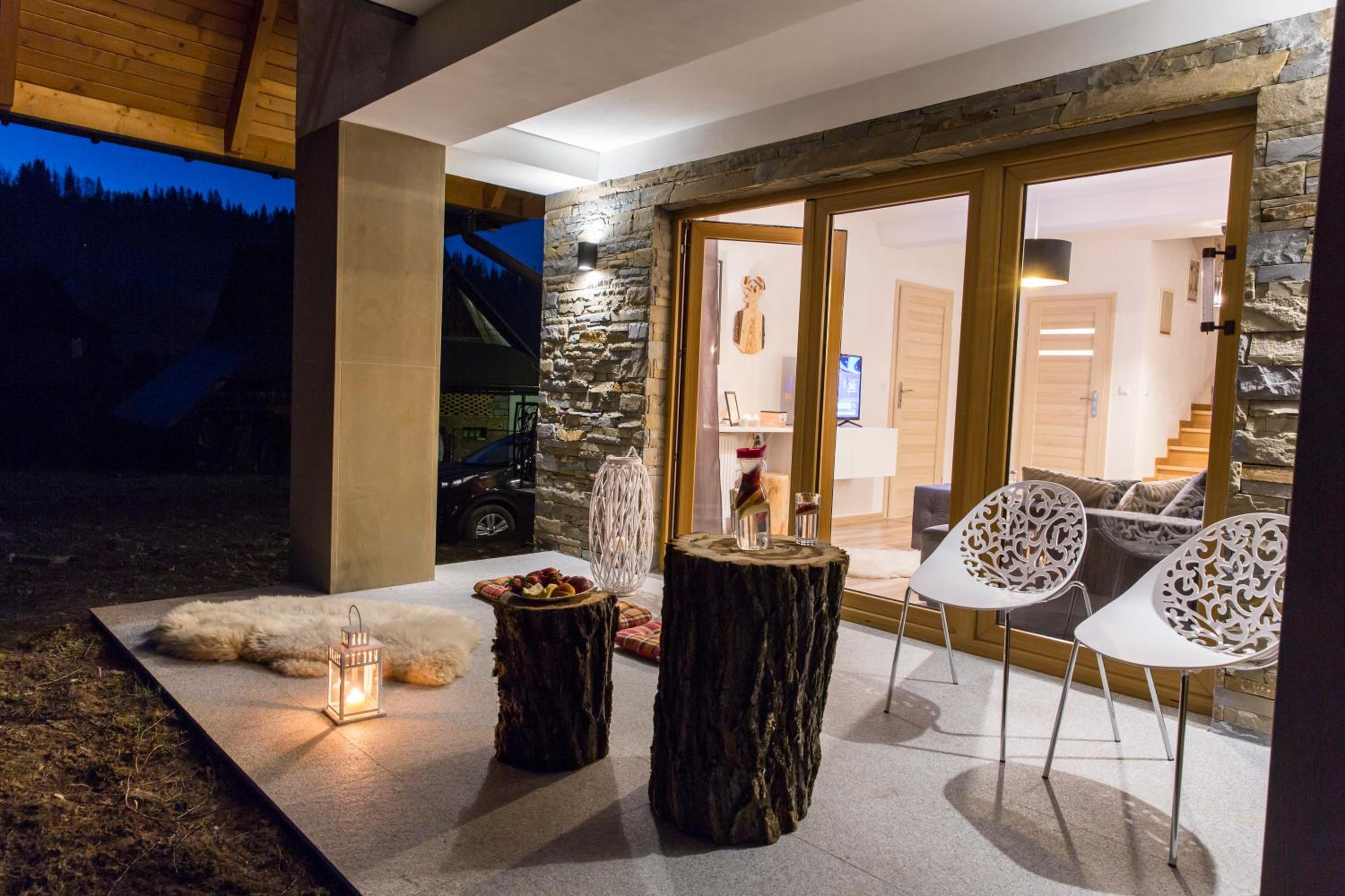 Three-Bedroom Villa photo 2