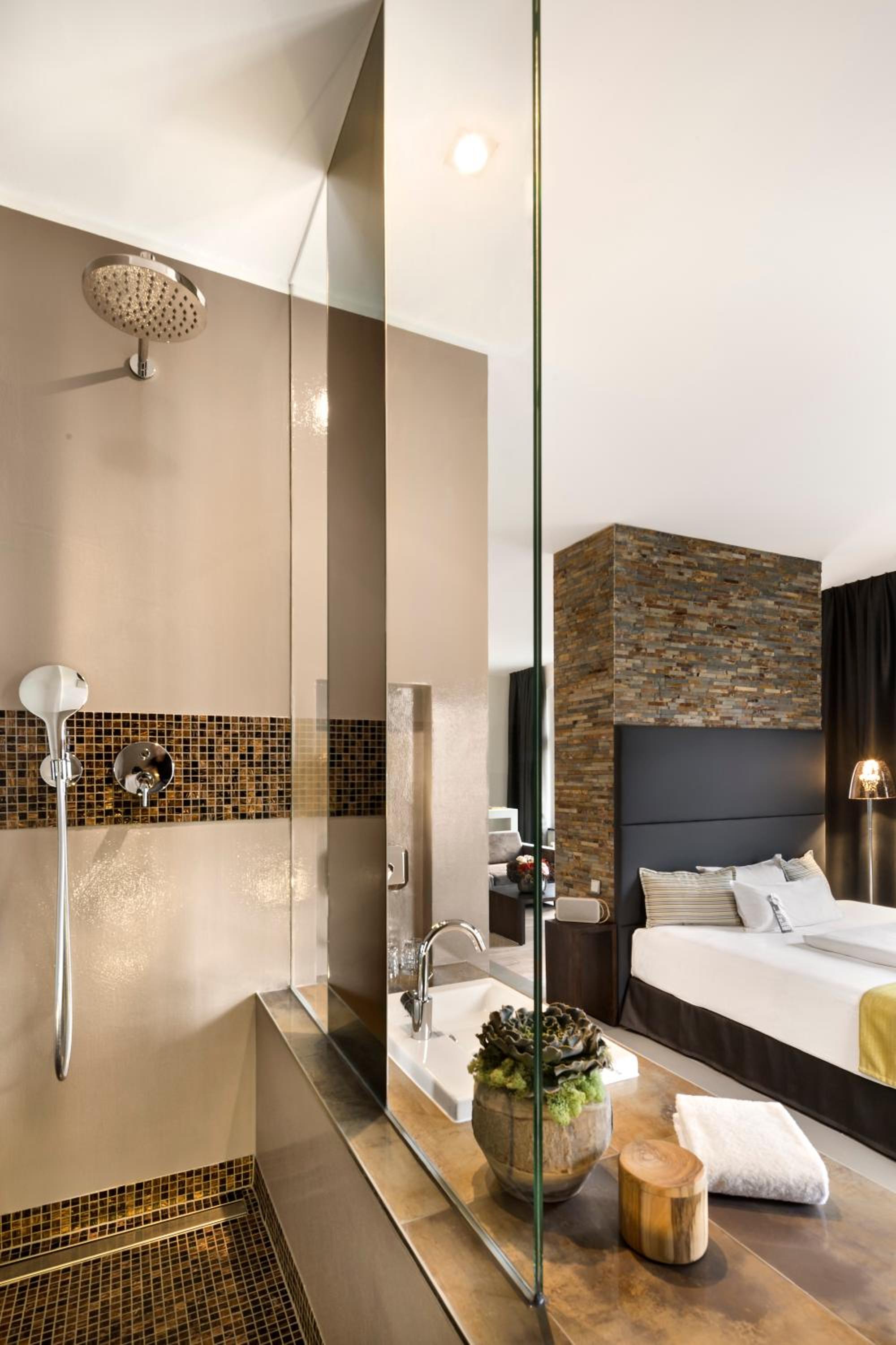 Executive Suite photo 3