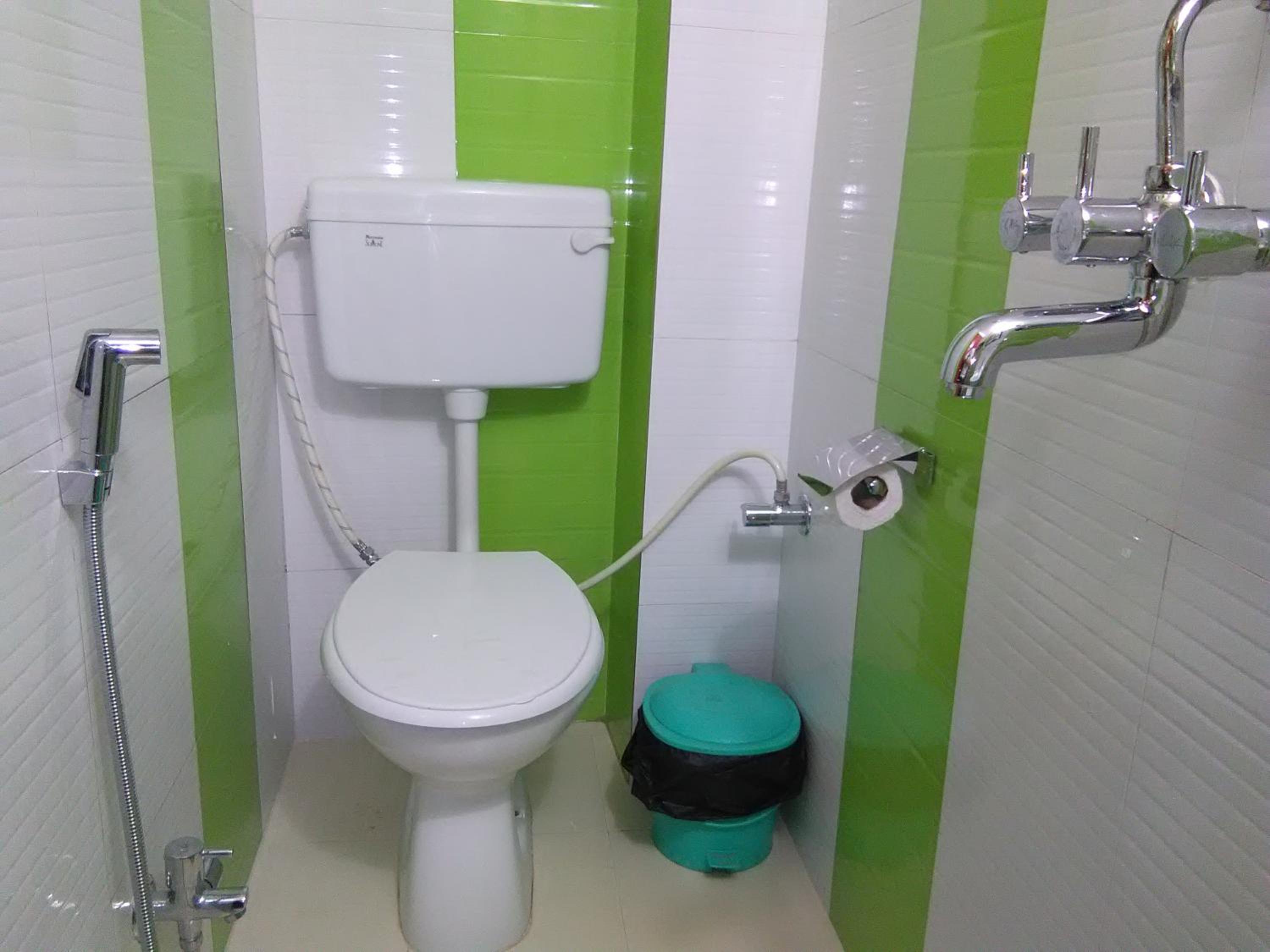 Deluxe Double Room with Shower photo 3