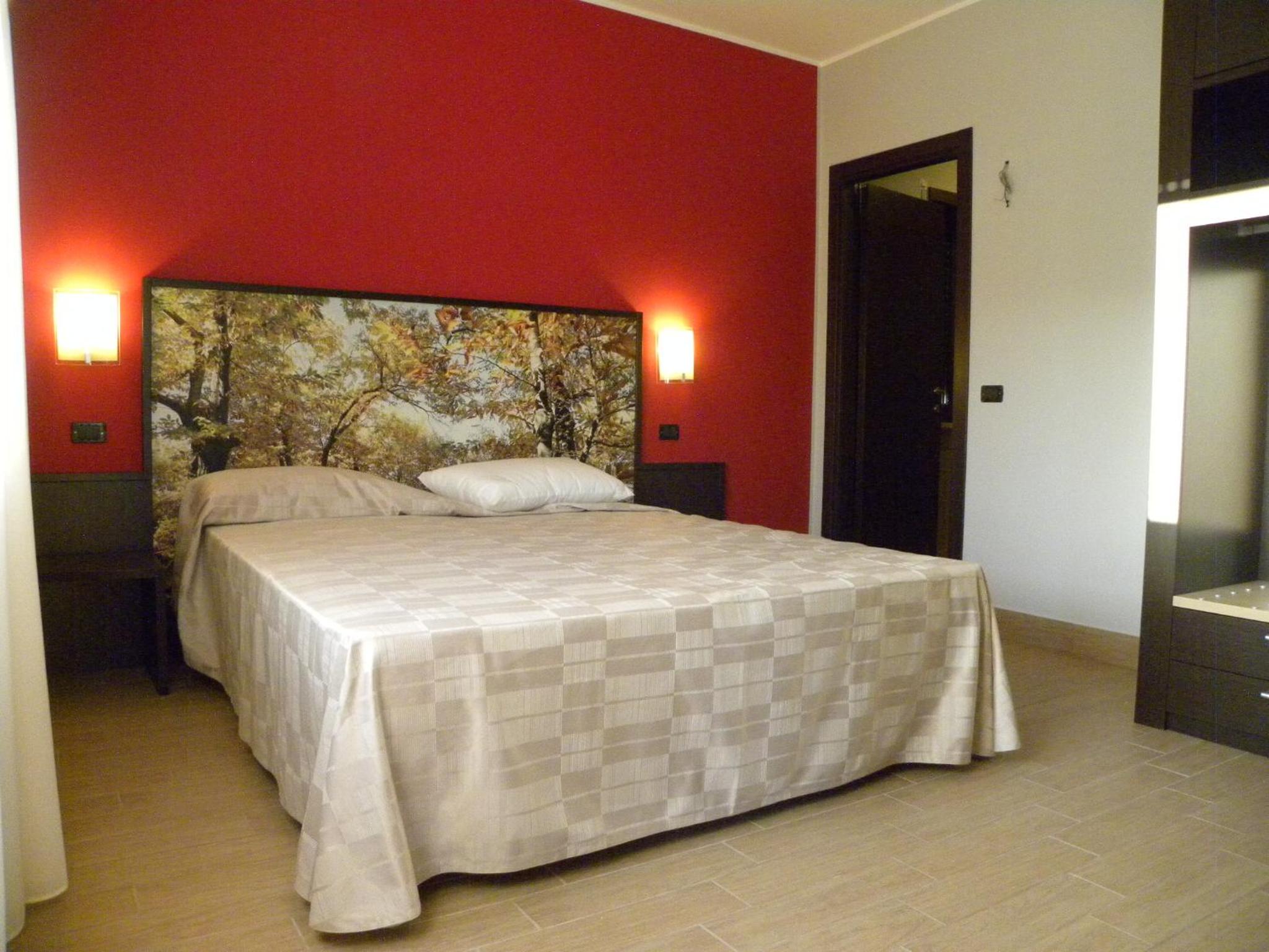 Superior Double Room - Photo 8