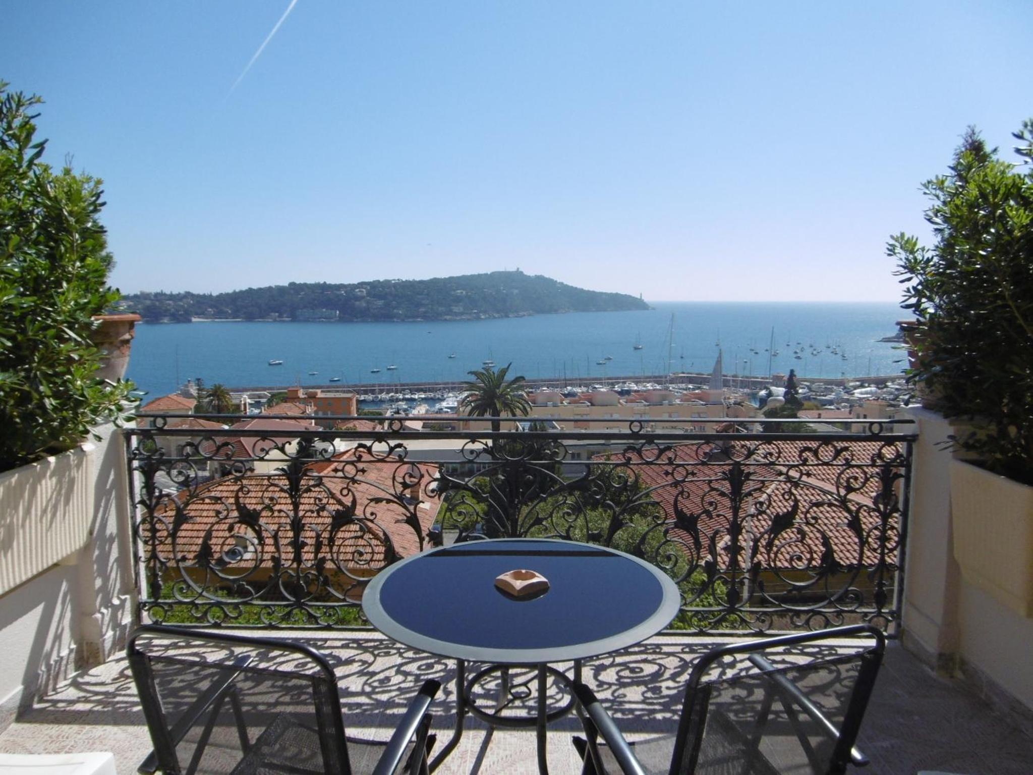 Double Room with Sea View and Terrace - Photo 2