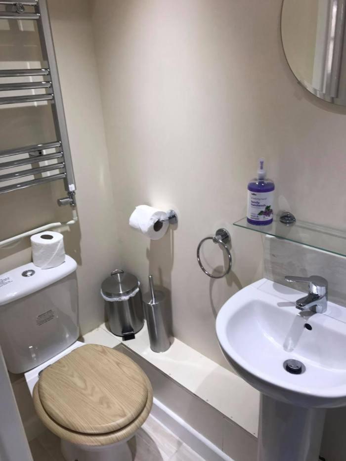 Double Room with Private Bathroom photo 2