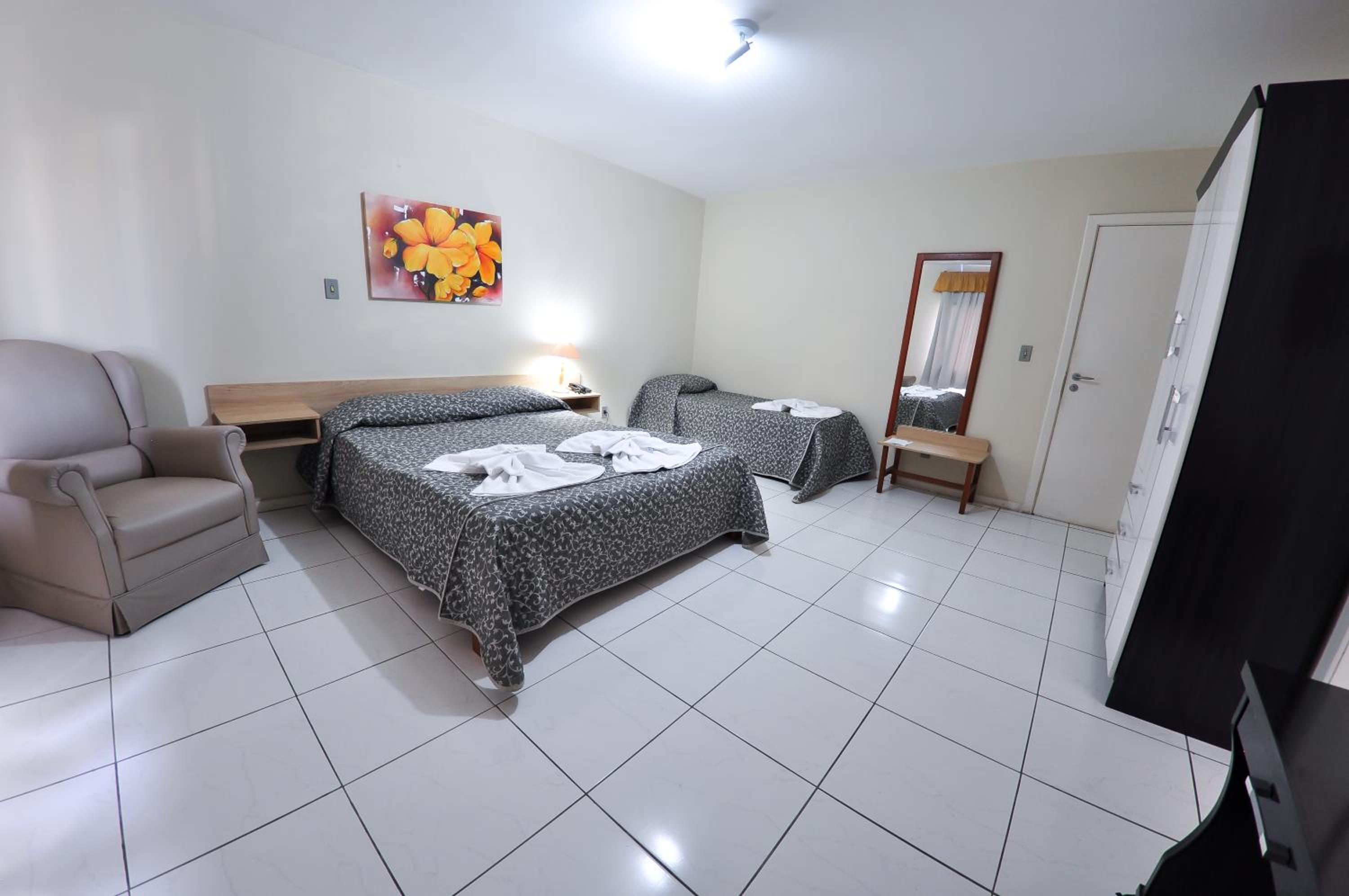 Triple Room photo 2