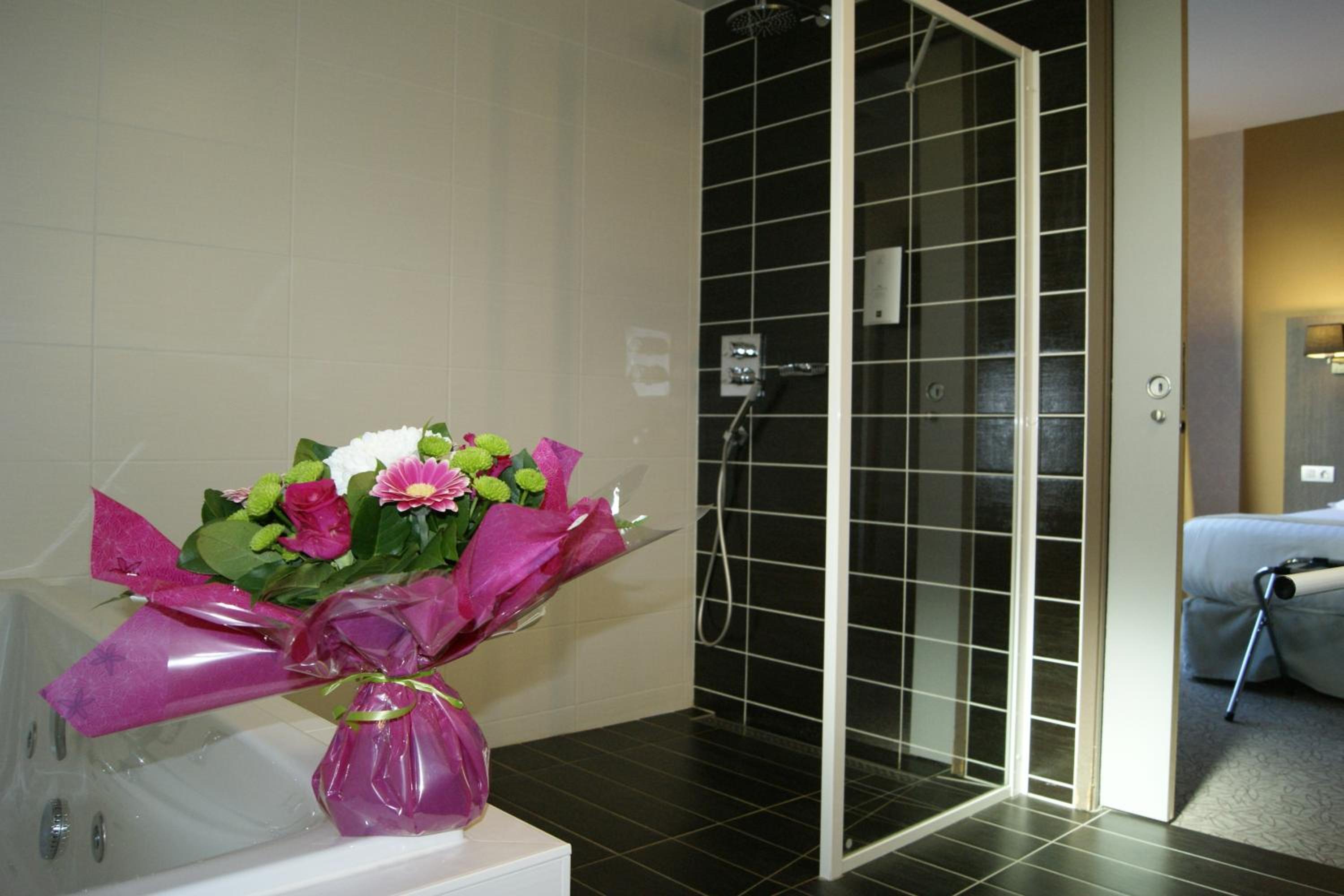 Prestige Suite photo 2