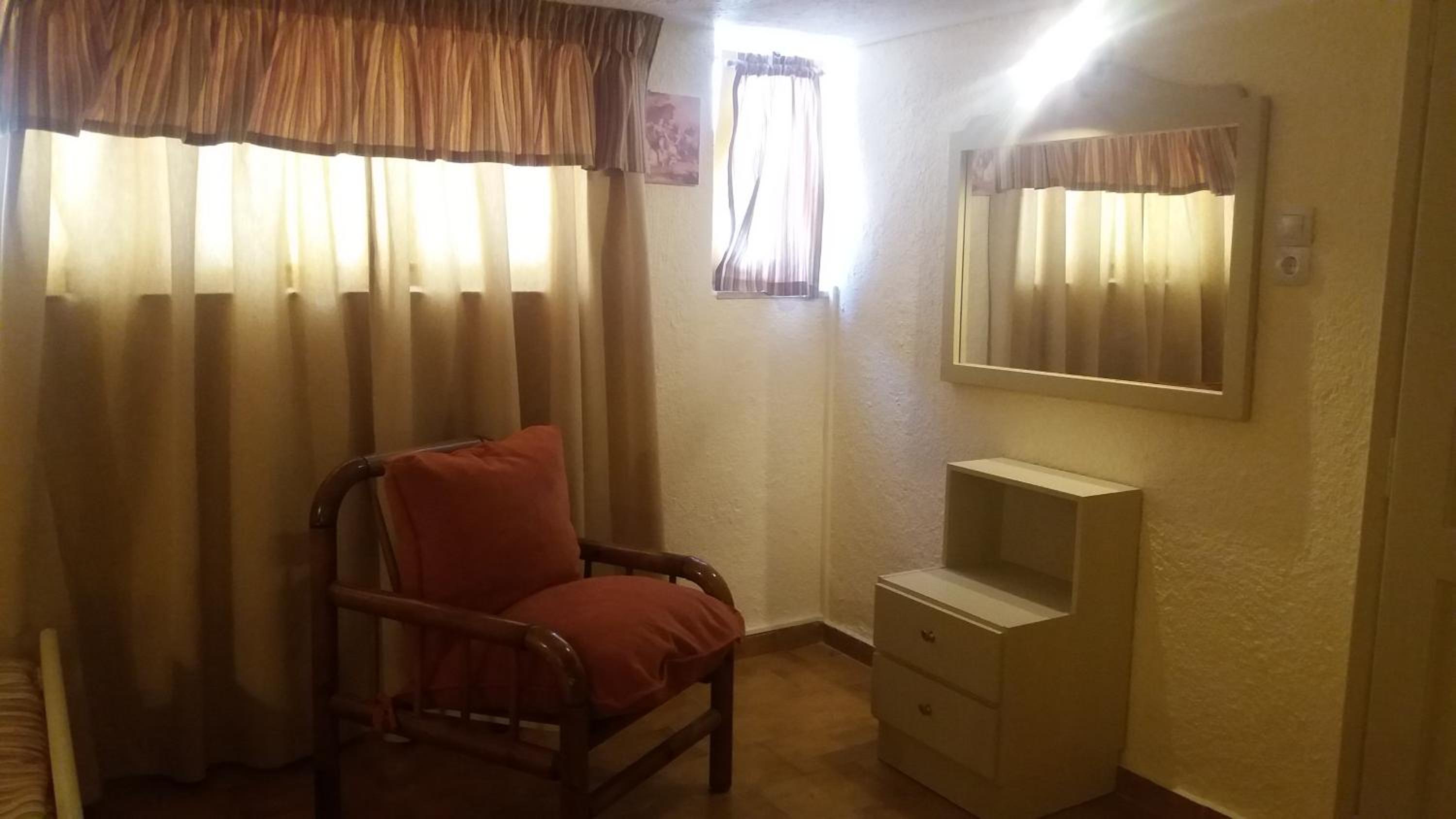 Economy Studio (3 Adults)